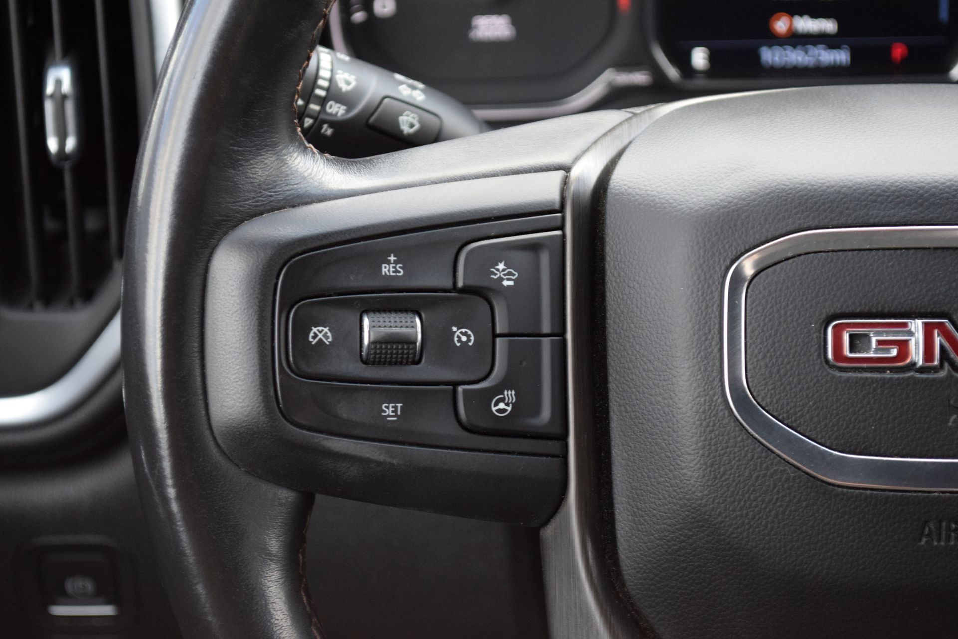 2022 GMC Sierra 1500 Limited AT4 - 7