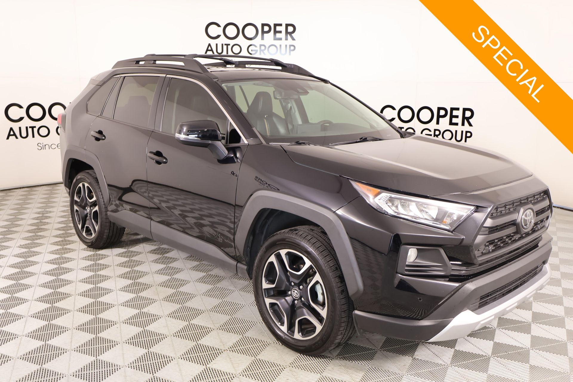 Toyota RAV4 Adventure AWD