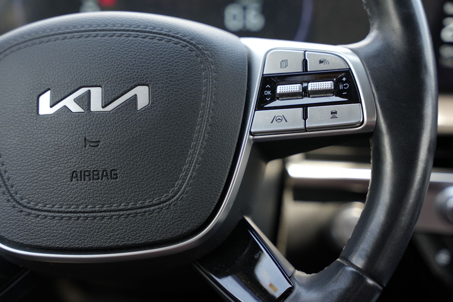 2023 Kia Telluride EX Gray at Community Toyota
