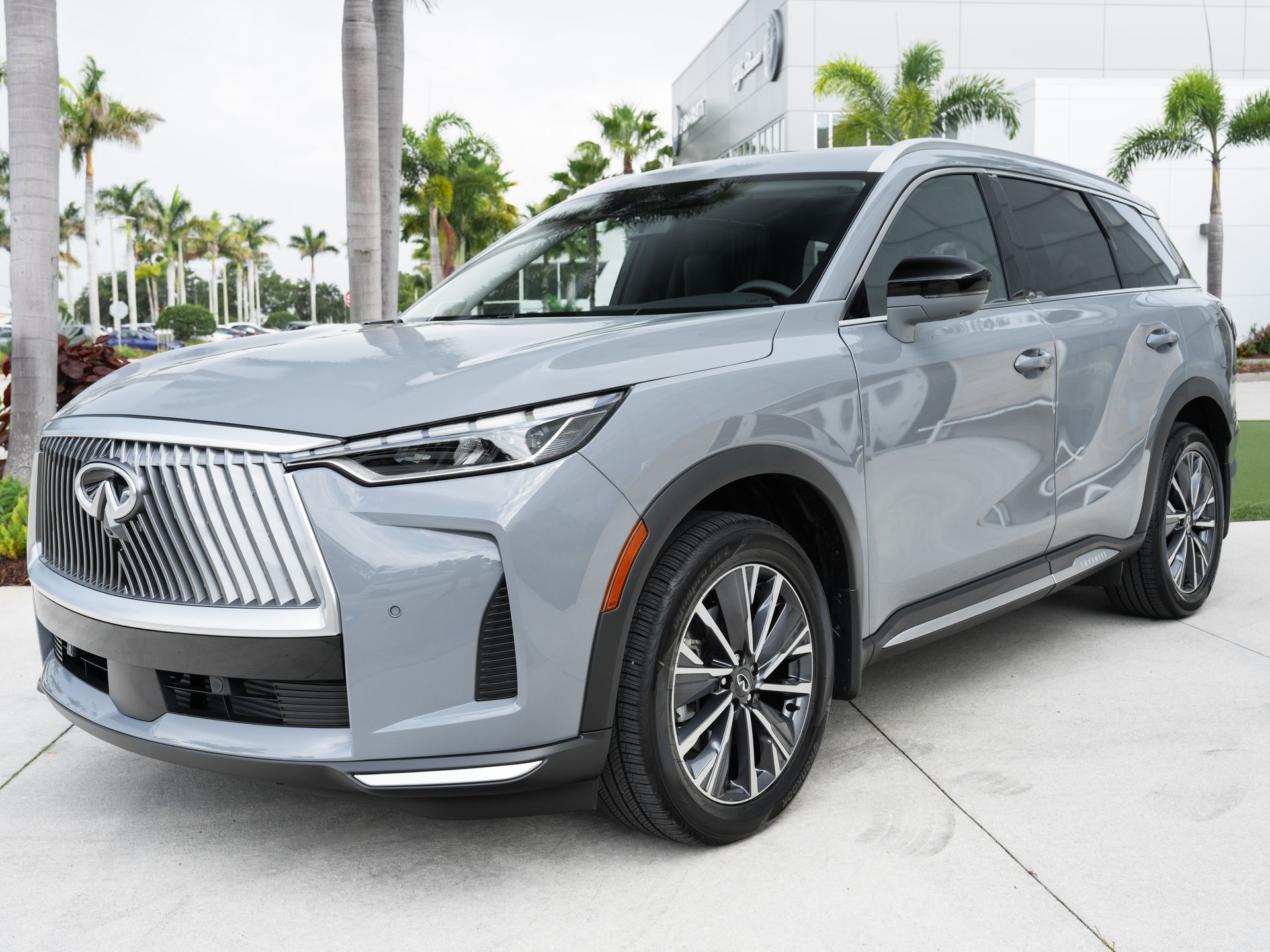 used 2026 INFINITI QX60 car, priced at $44,500