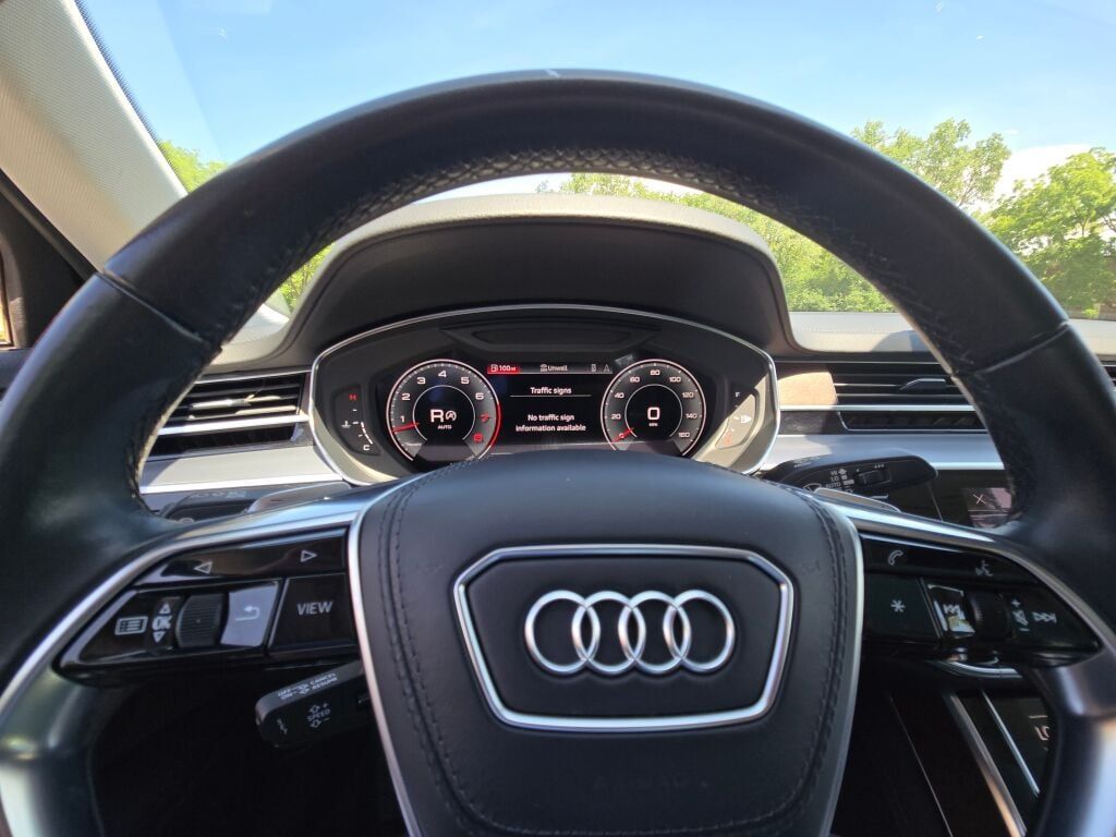 2022 Audi A8 L 55 Quattro photo 37