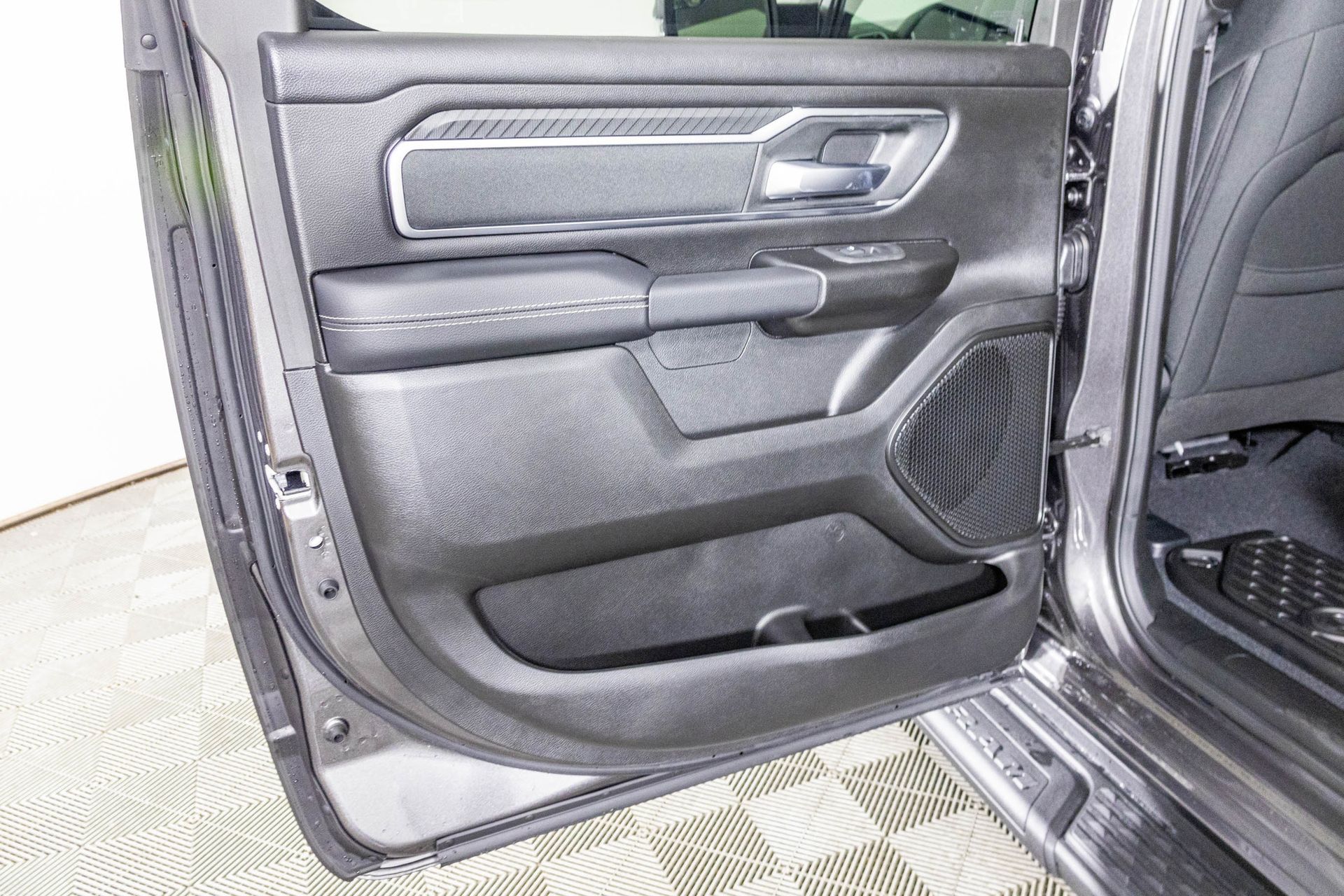 2026 RAM 1500 - Image 23