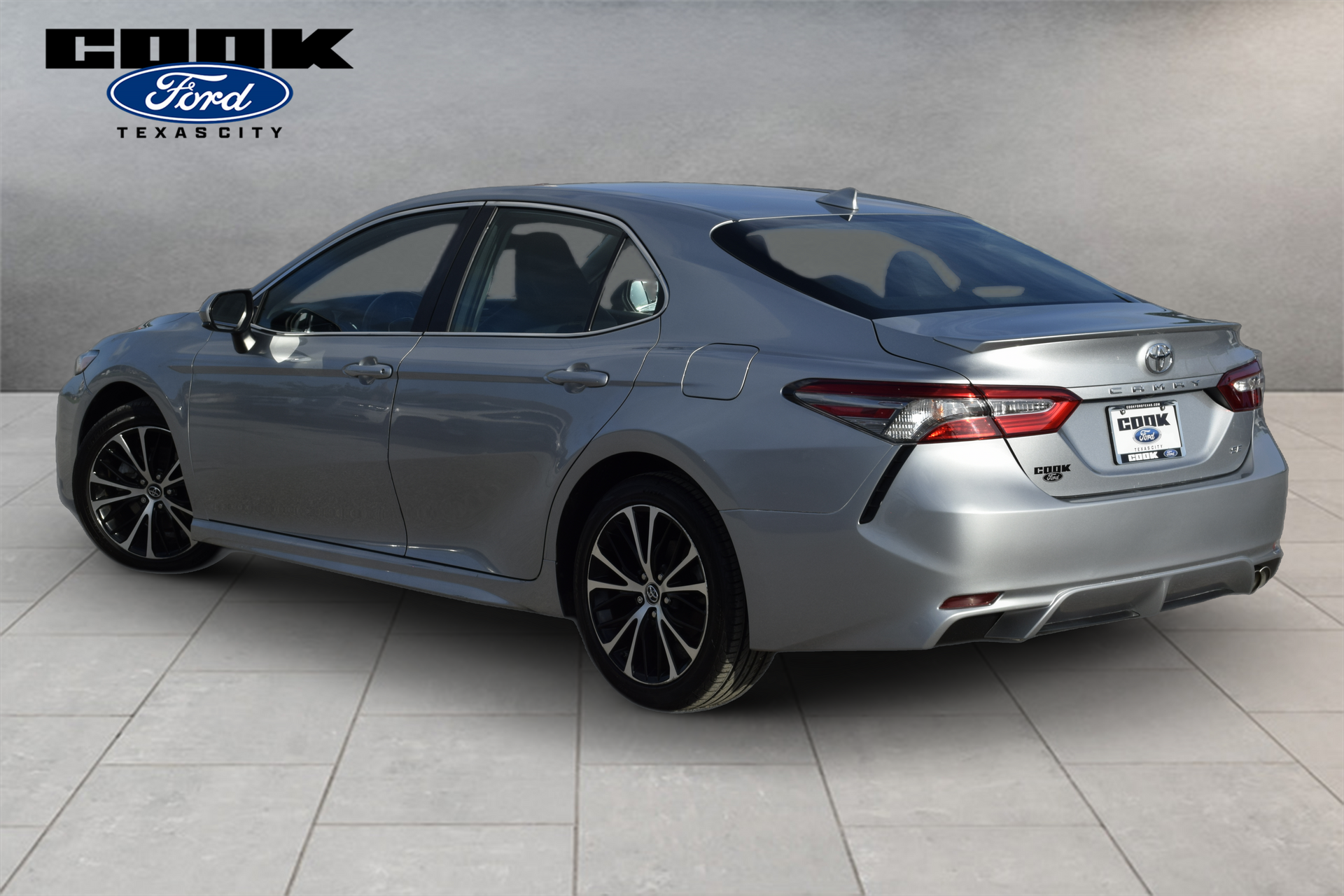 2019 Toyota Camry SE Silver at Don McGill Toyota