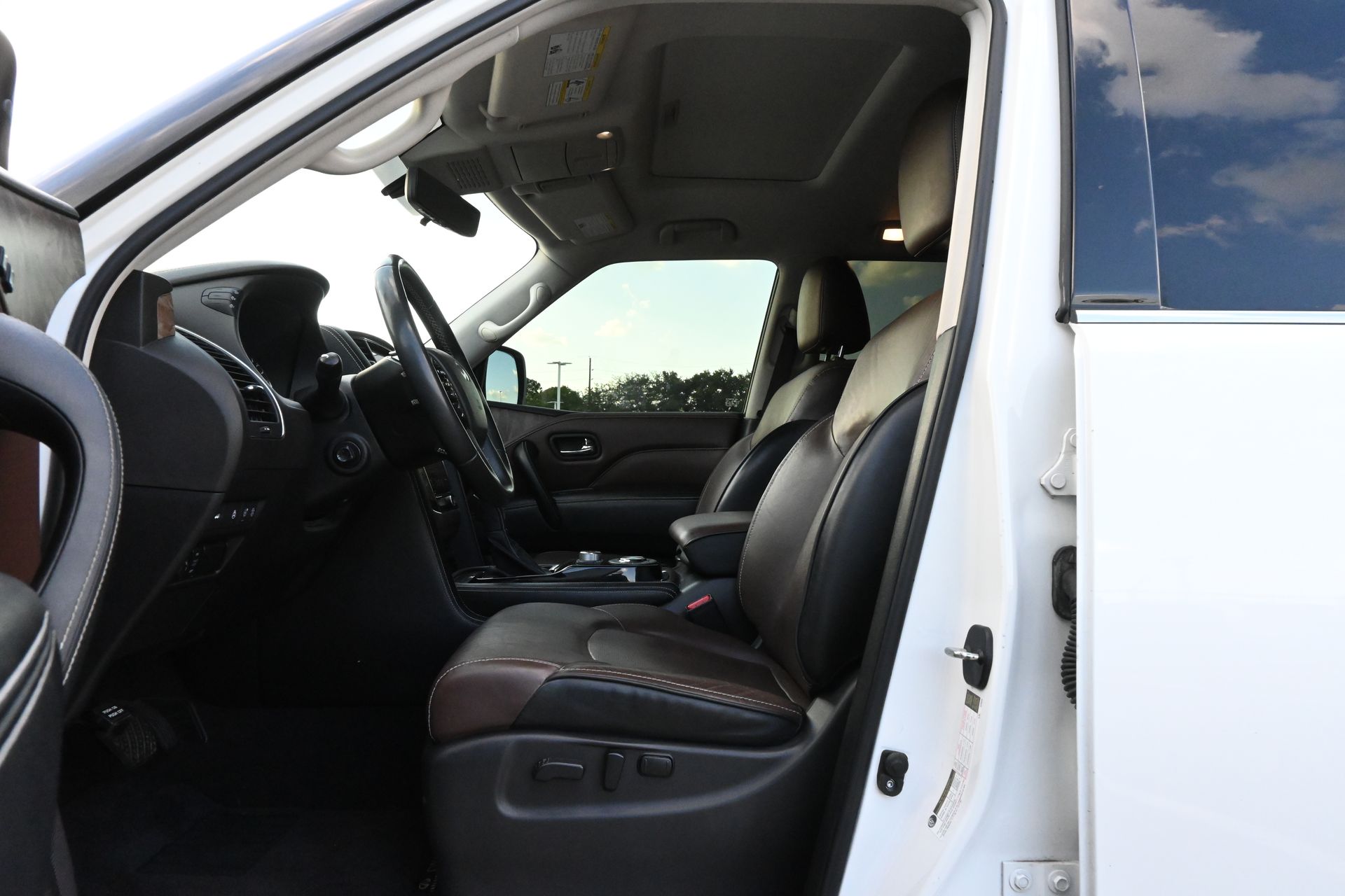 2021 INFINITI QX80 Premium Select White at Westside Lexus