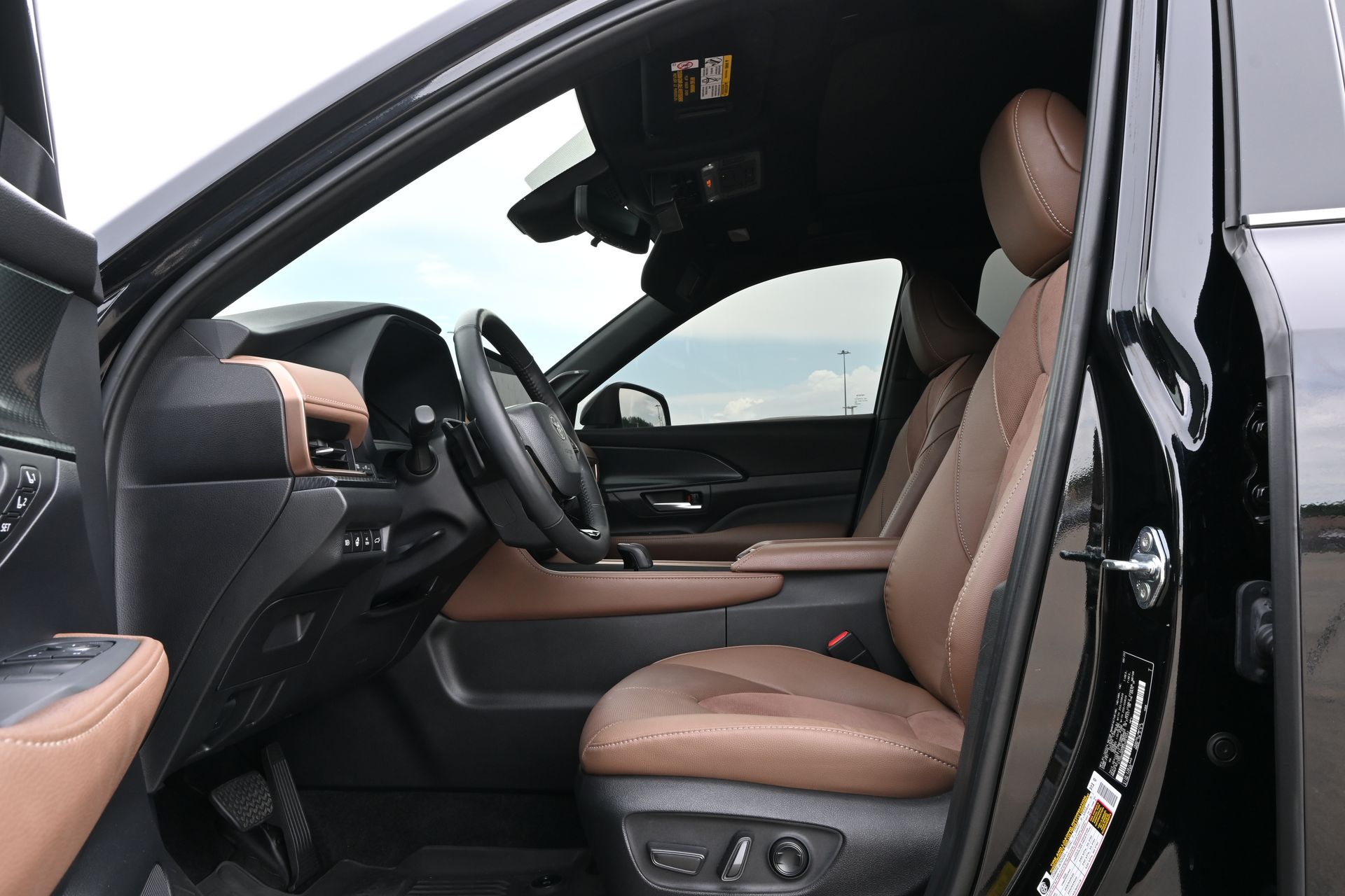 2025 Toyota Grand Highlander Hybrid MAX Platinum Black at Community Toyota