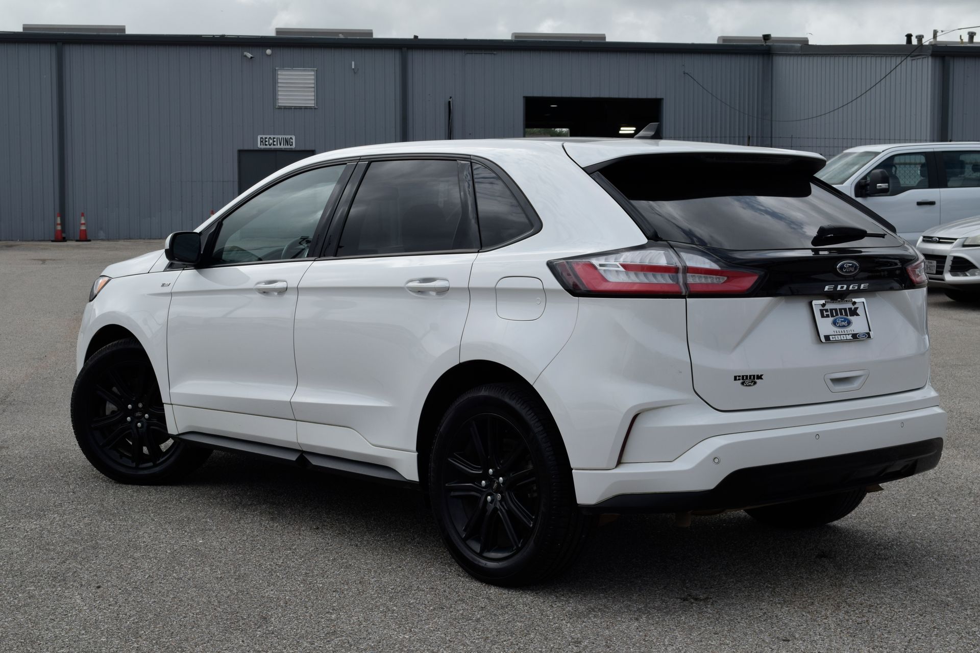 2024 Ford Edge ST Line - 3