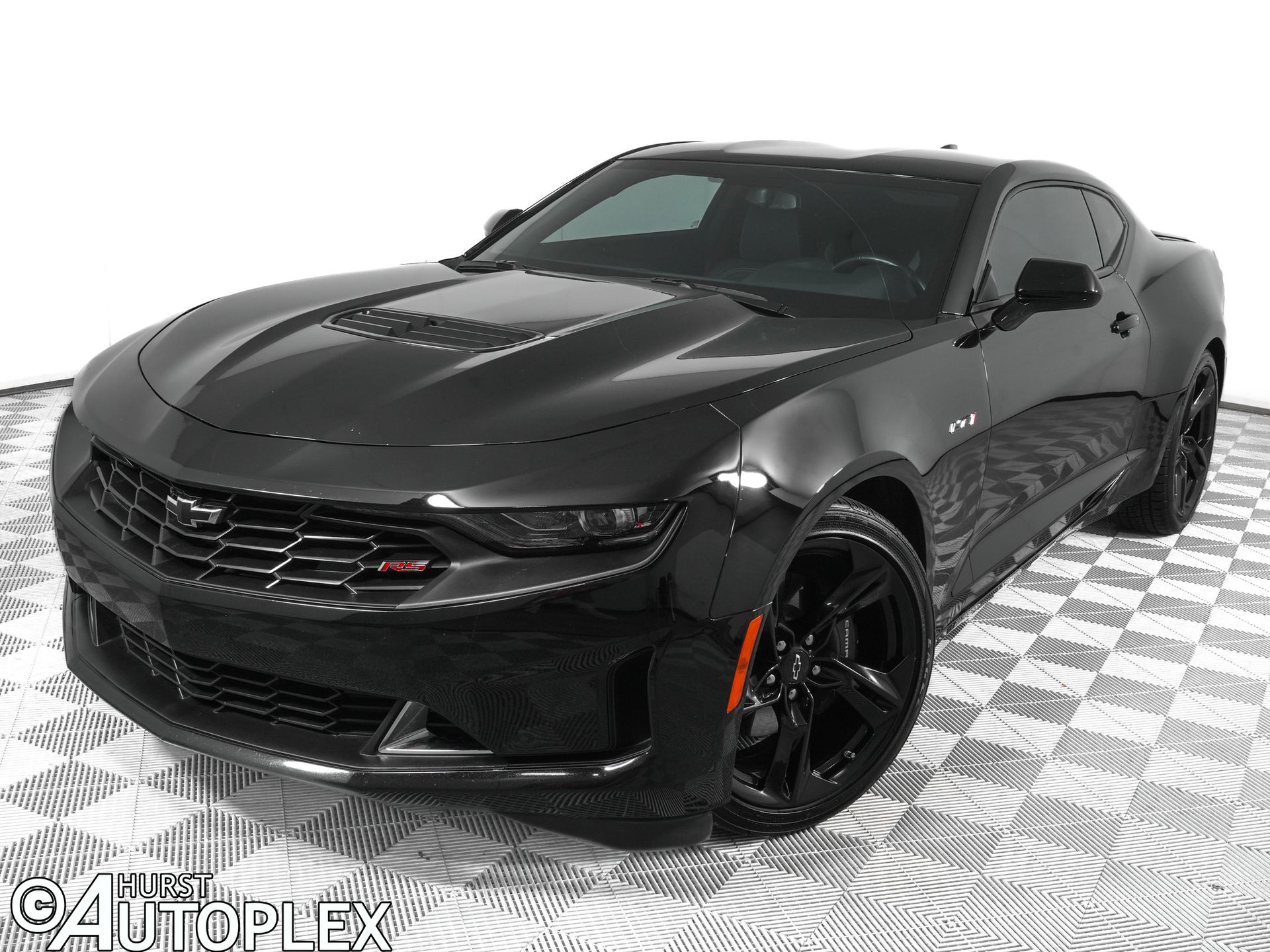 Black 2023 Chevrolet Camaro Coupe Rear-Wheel Drive 6-Speed Manual