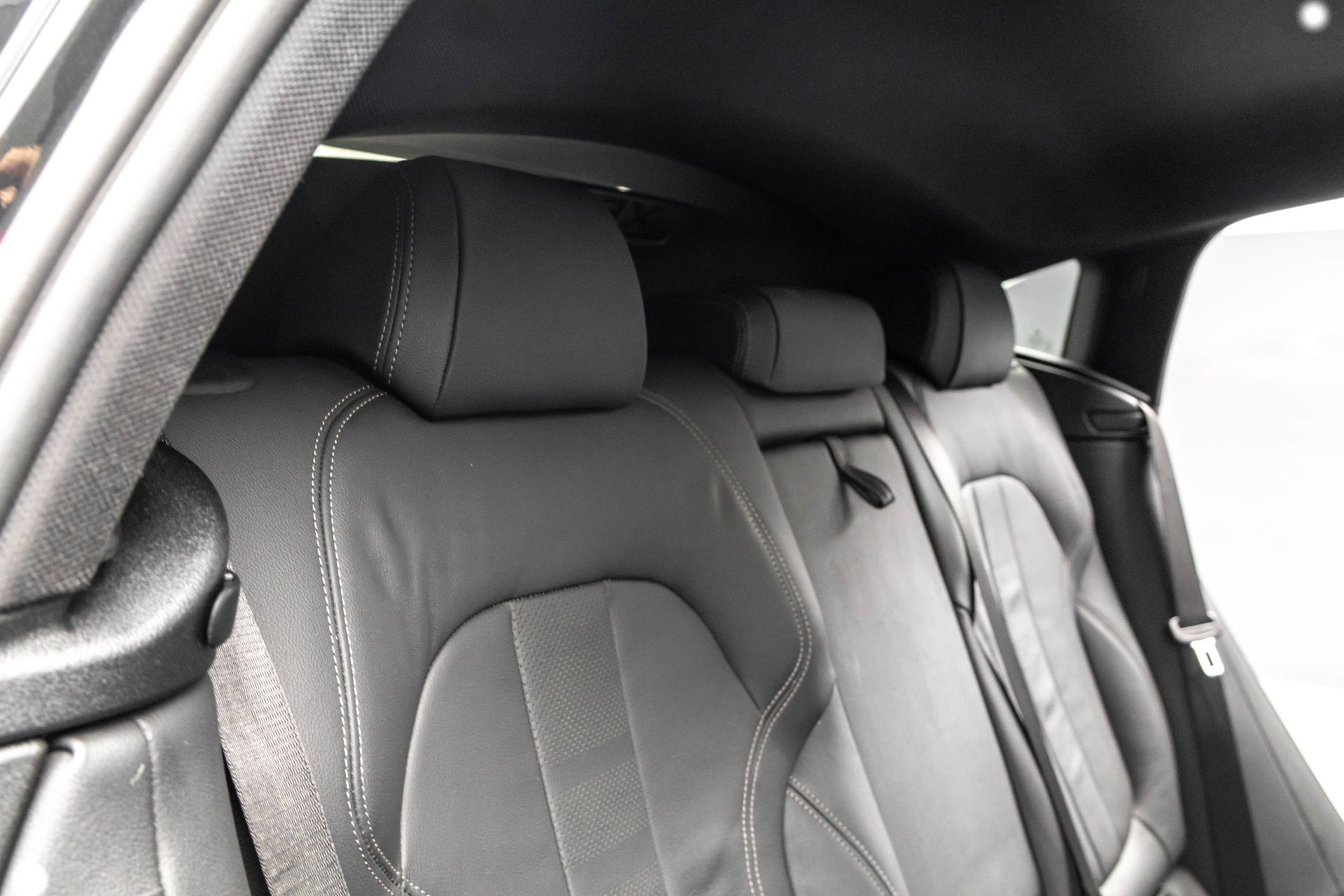 2020 BMW X6 - Image 35