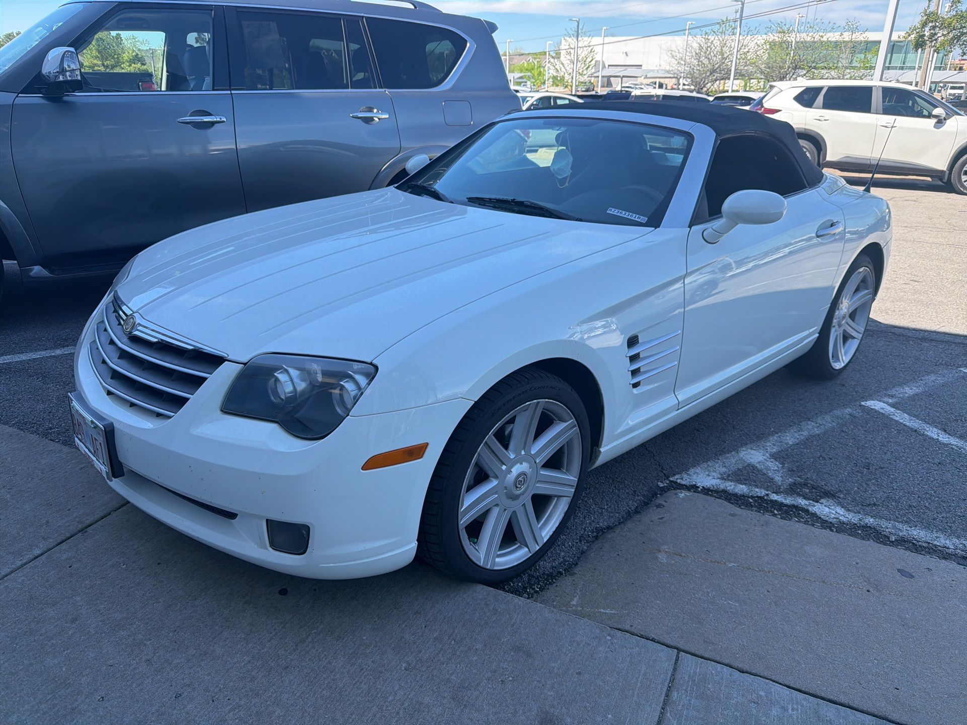Alabaster Clearcoat/Black Cloth Top 2006 Chrysler Crossfire Limited Roadster RWD Convertible Rear-Wheel Drive 5-Speed Automatic