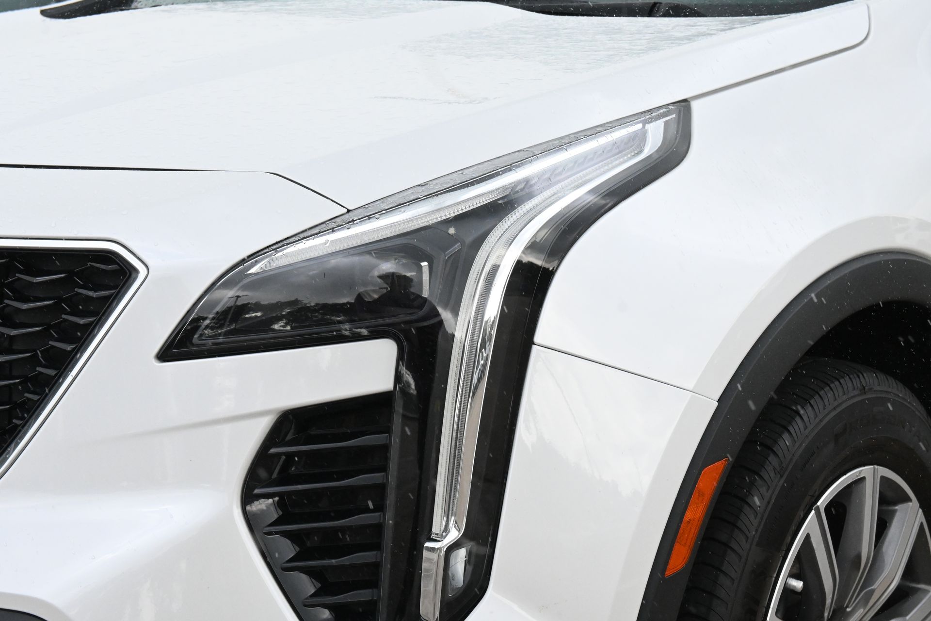 2022 Cadillac XT4 Sport White at Tom Peacock Cadillac