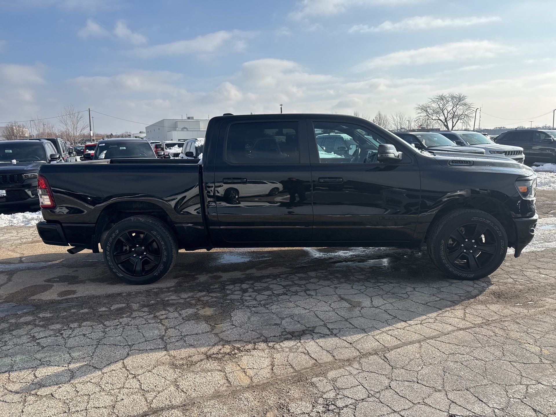 2023 RAM 1500 - Image 5