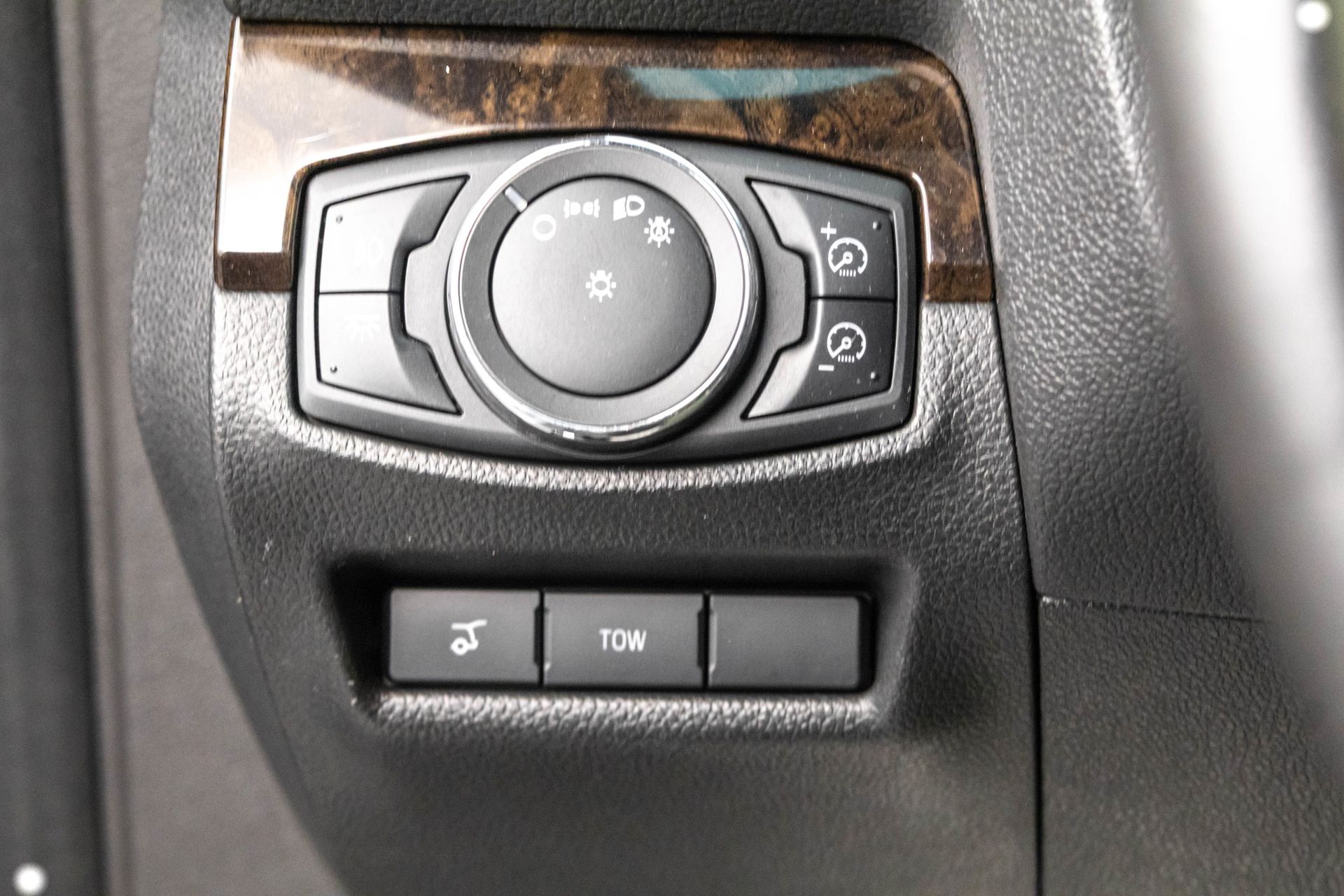 2013 FORD EXPLORER - Image 18