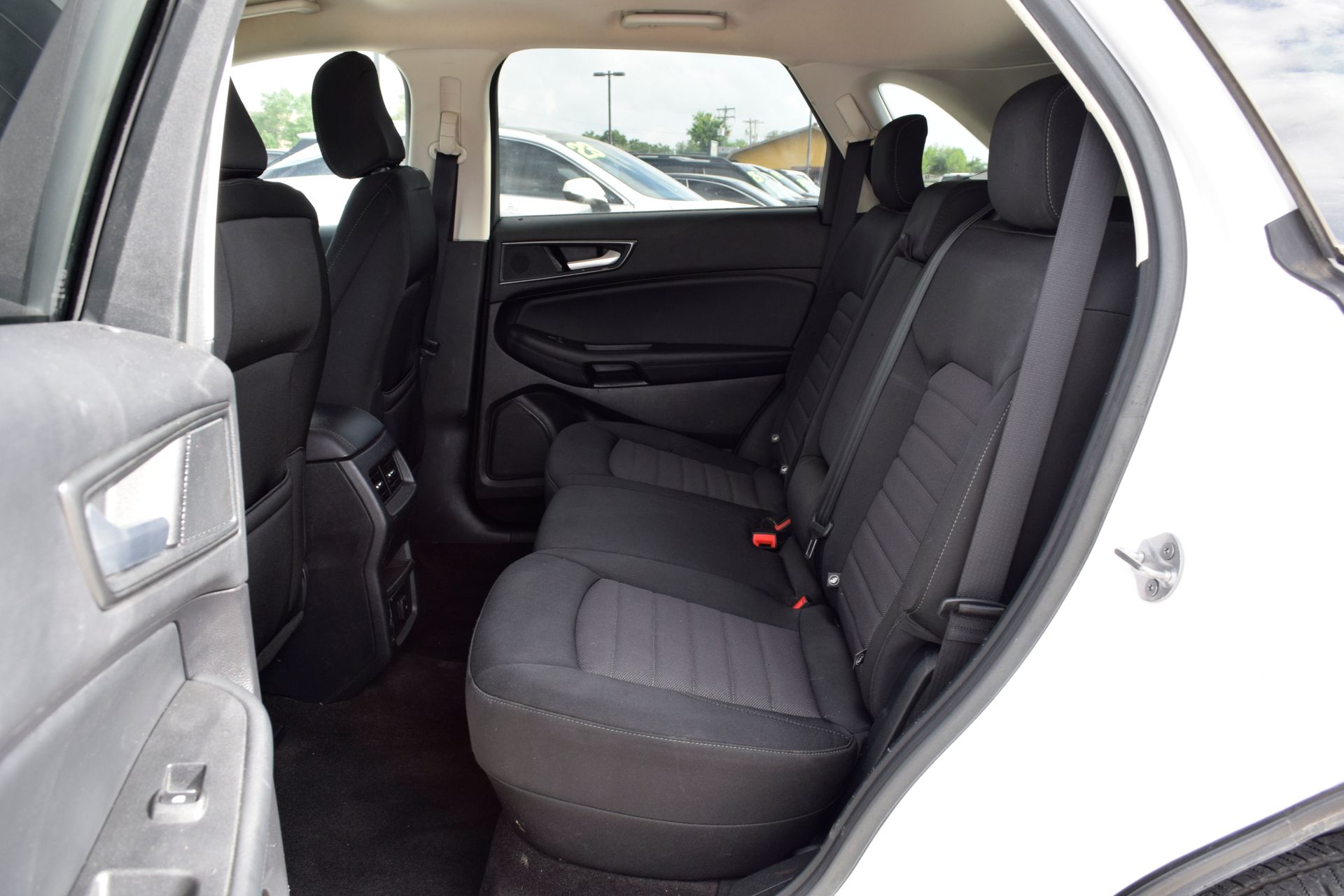 2020 Ford Edge SE White at Emmons Autoplex