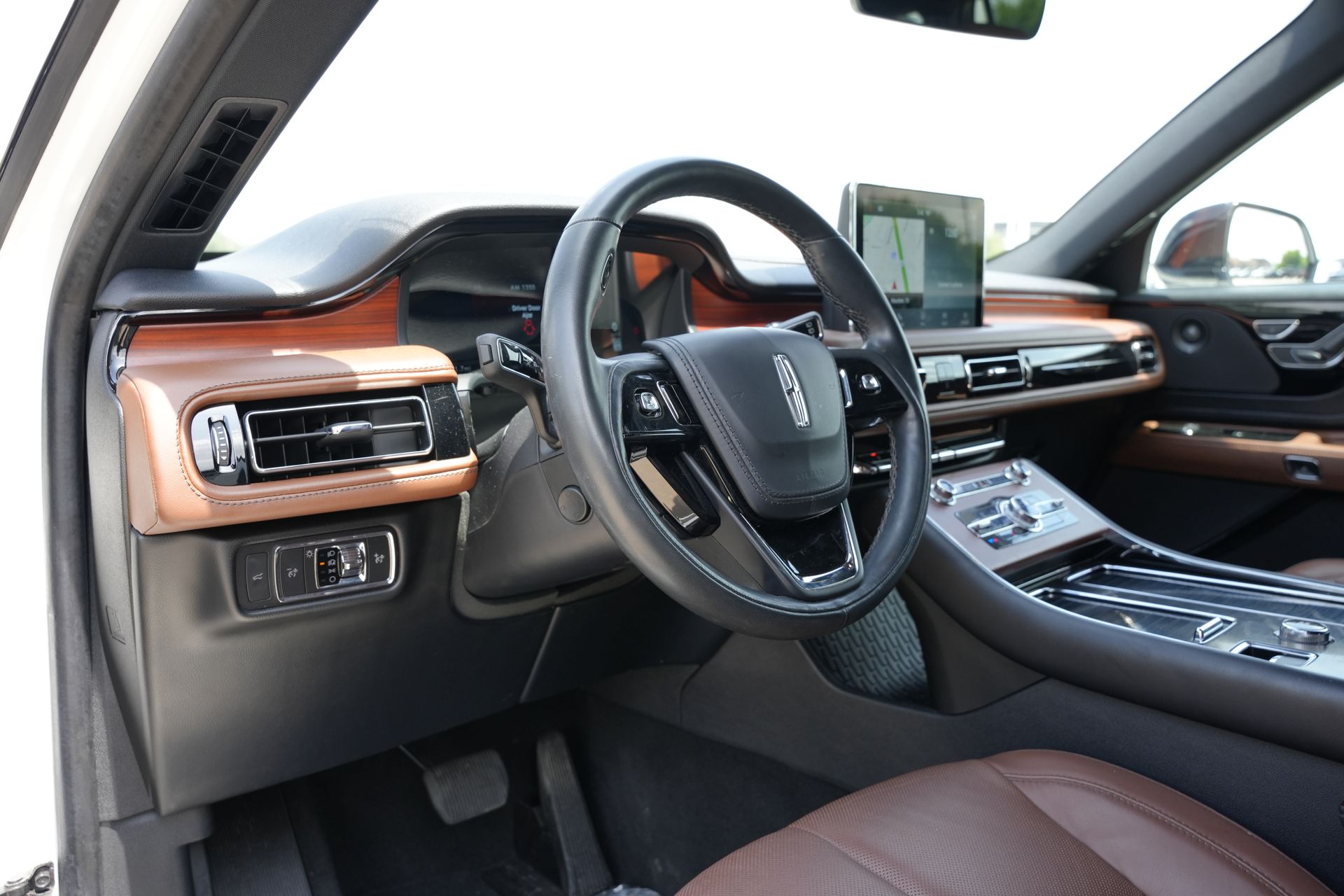 2023 Lincoln Aviator Reserve White at Genesis of Spring