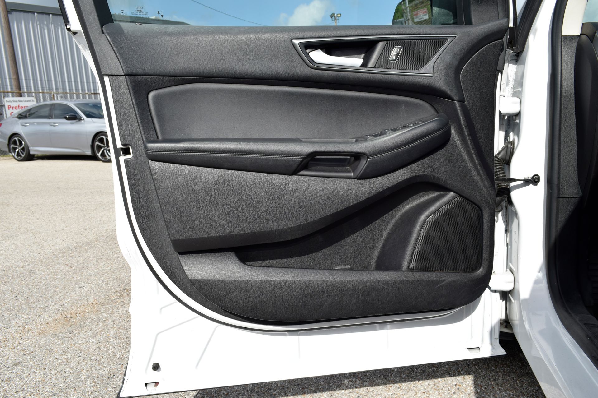 2020 Ford Edge SE White at Emmons Autoplex