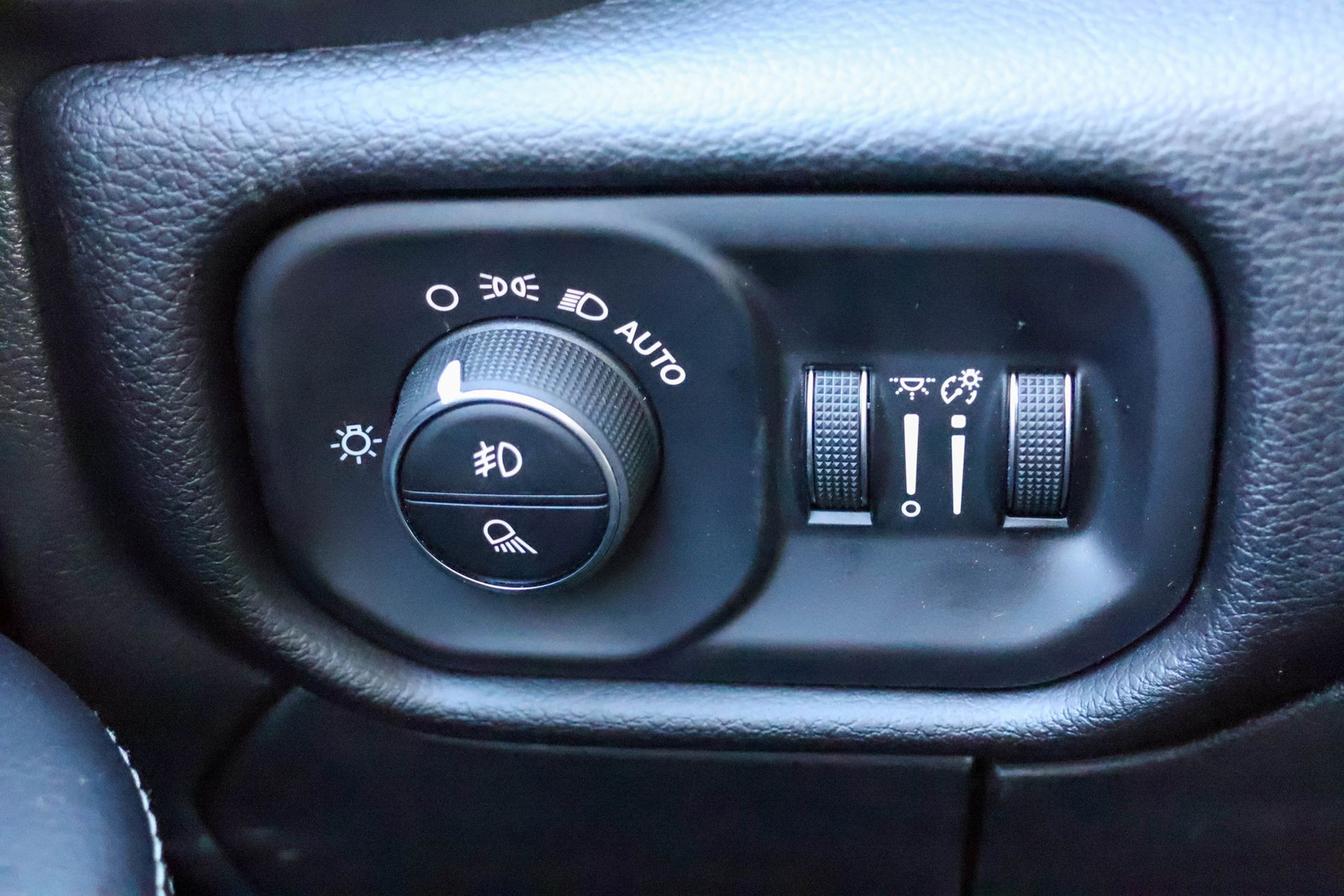 2026 RAM 2500 - Image 32