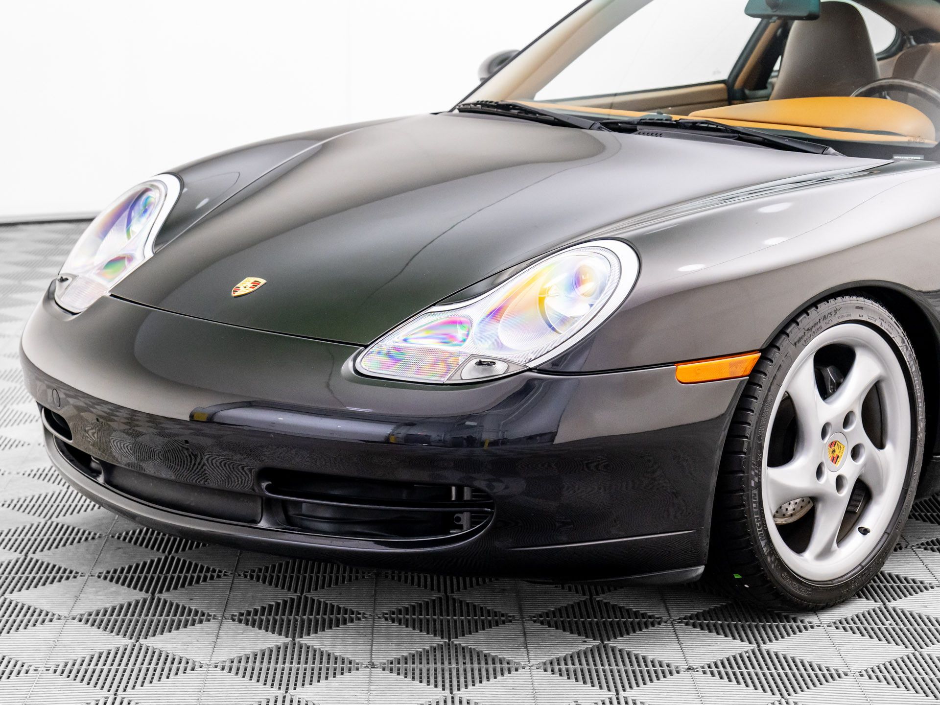 2000 Porsche 911 Carrera photo