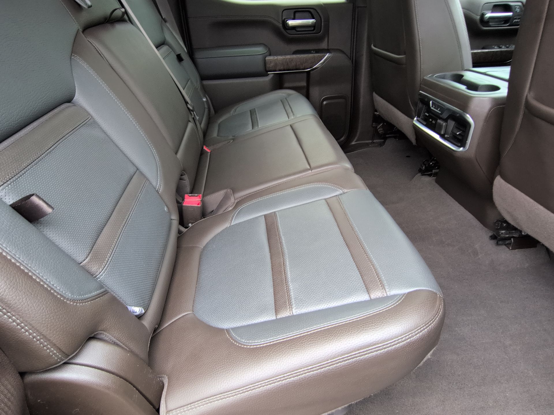 used 2019 GMC Sierra 1500 car, priced at $33,838