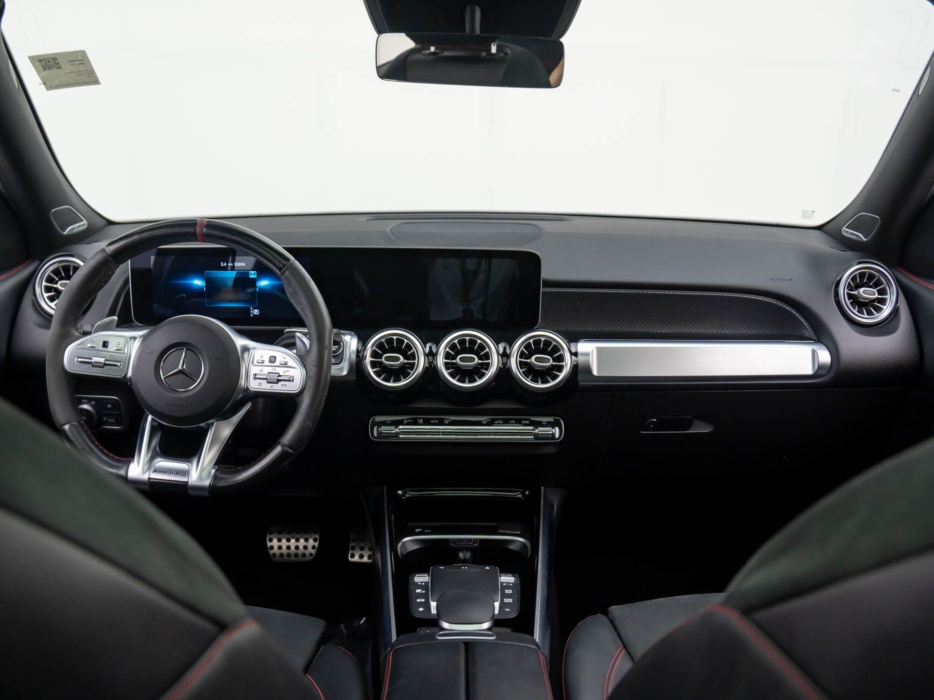 2021 Mercedes-Benz GLB GLB 35 AMG photo