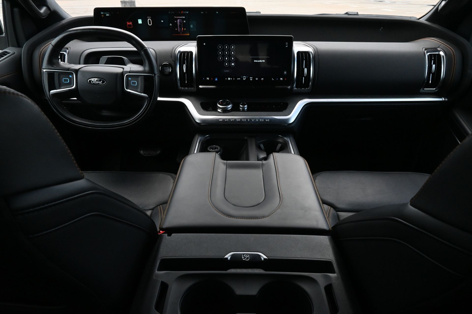 2025 Ford Expedition Tremor - 6