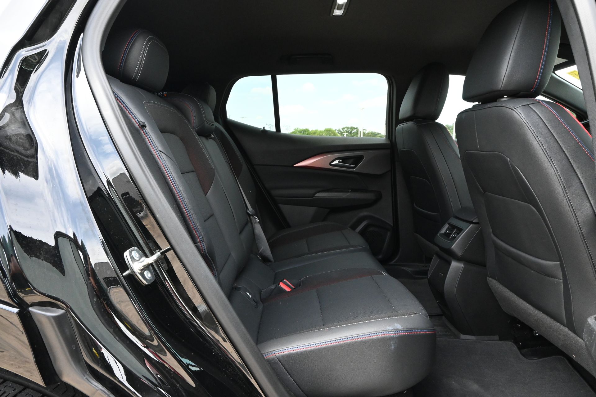 2024 Chevrolet Equinox EV RS Black at Ultimate Motorsports