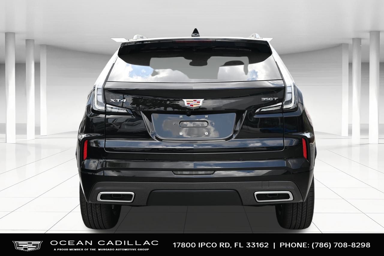 2024 Cadillac XT4 Sport 4