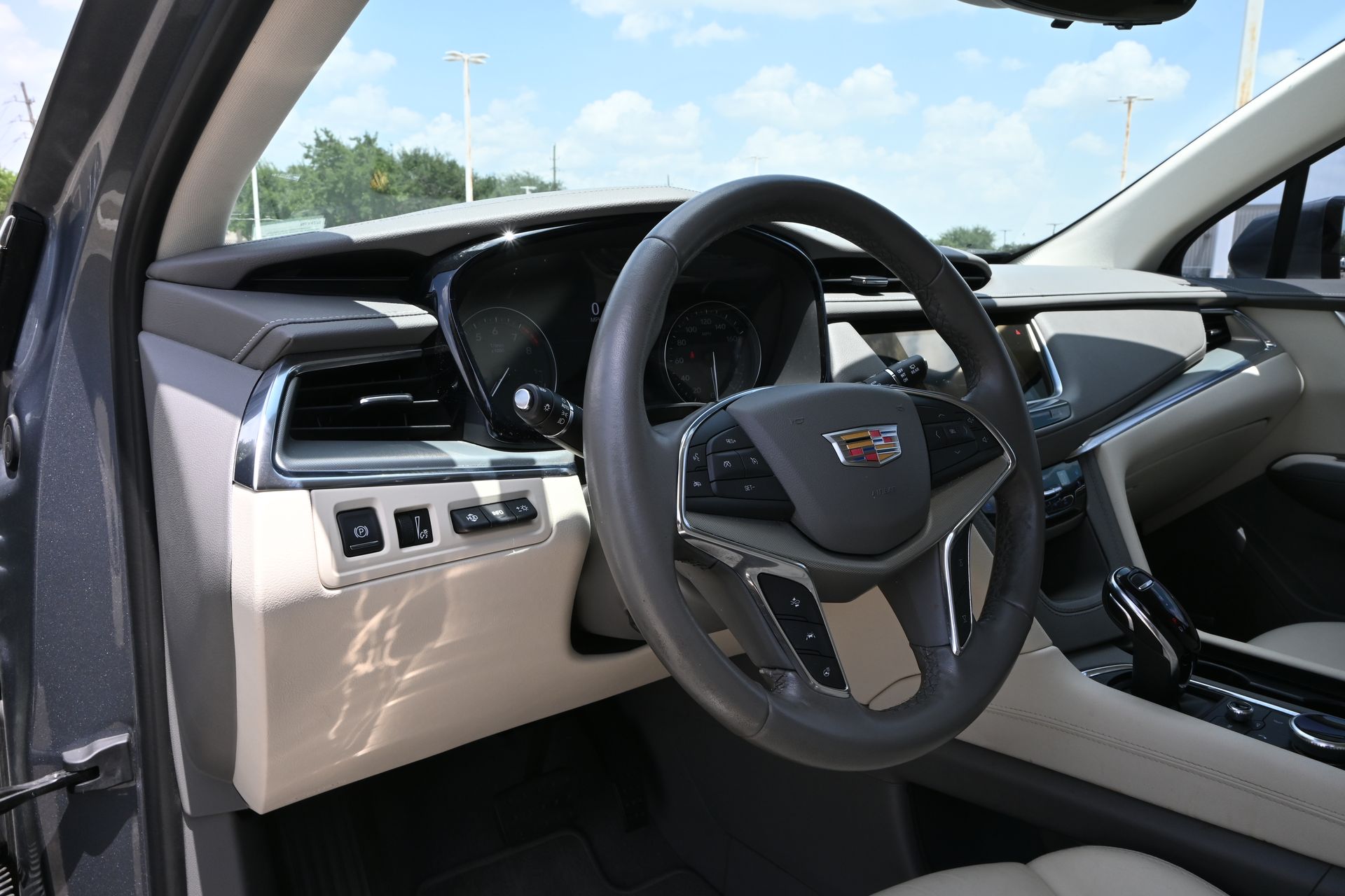 2021 Cadillac XT5 Premium Luxury Gray at EAG Ford Navasota