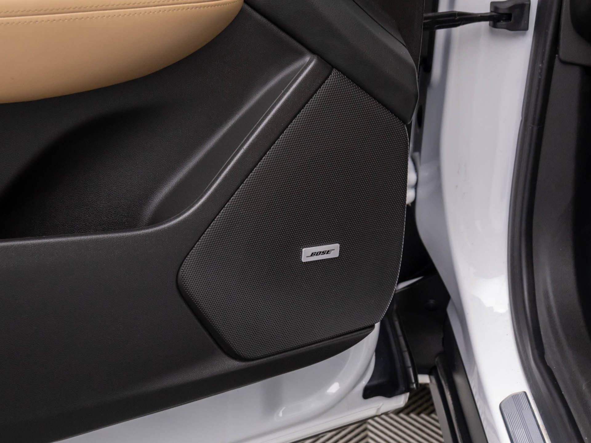 2023 Cadillac XT6 Sport photo