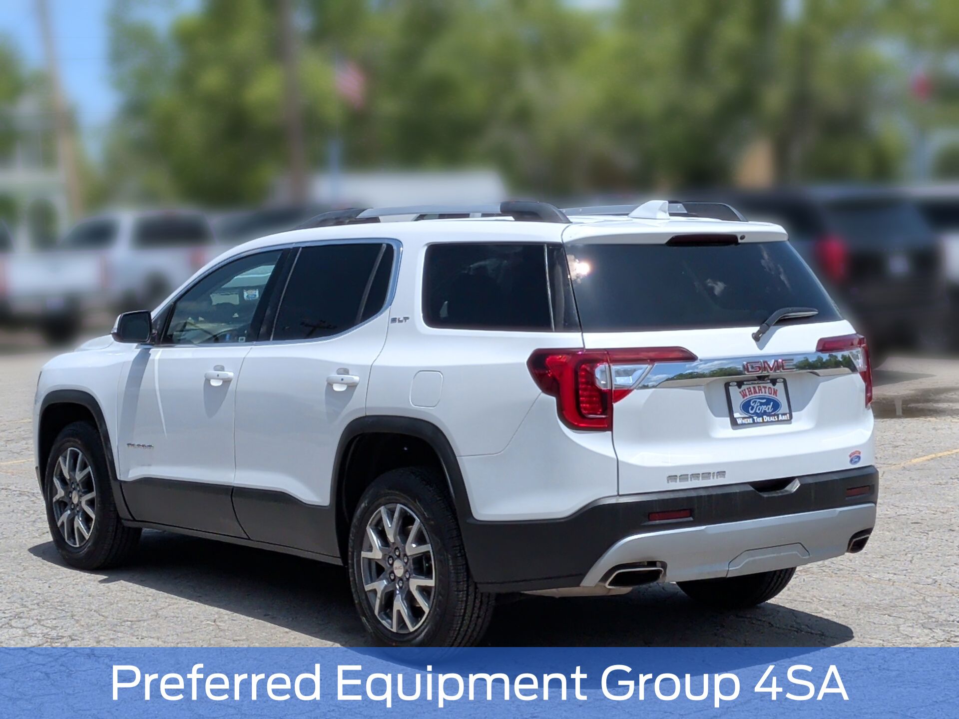 2023 GMC Acadia SLT - 2