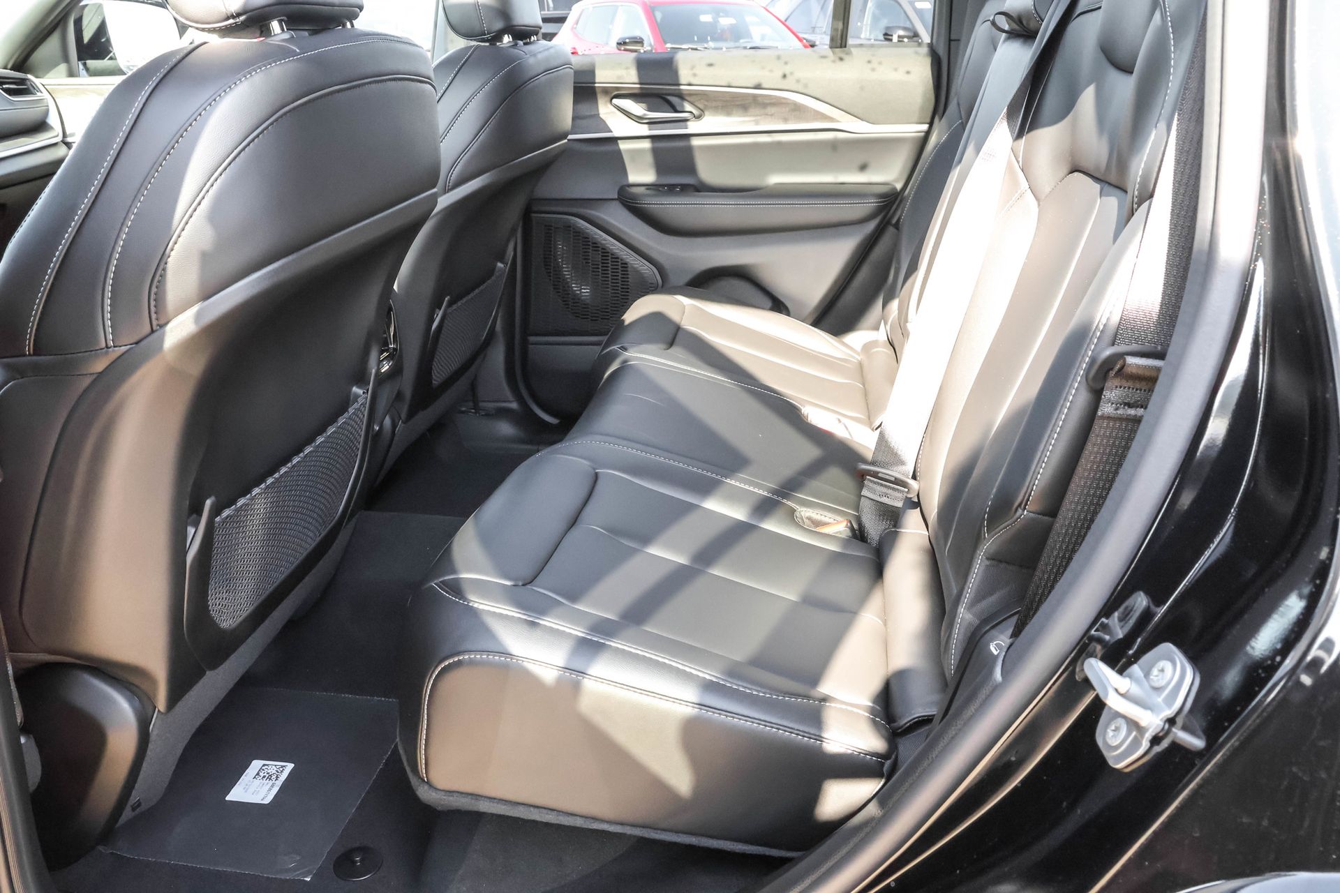 2025 JEEP GRAND CHEROKEE - Image 14