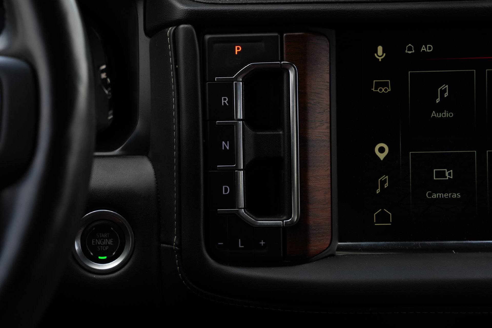2024 GMC Yukon Denali Ultimate Silver at Big Star Buick GMC