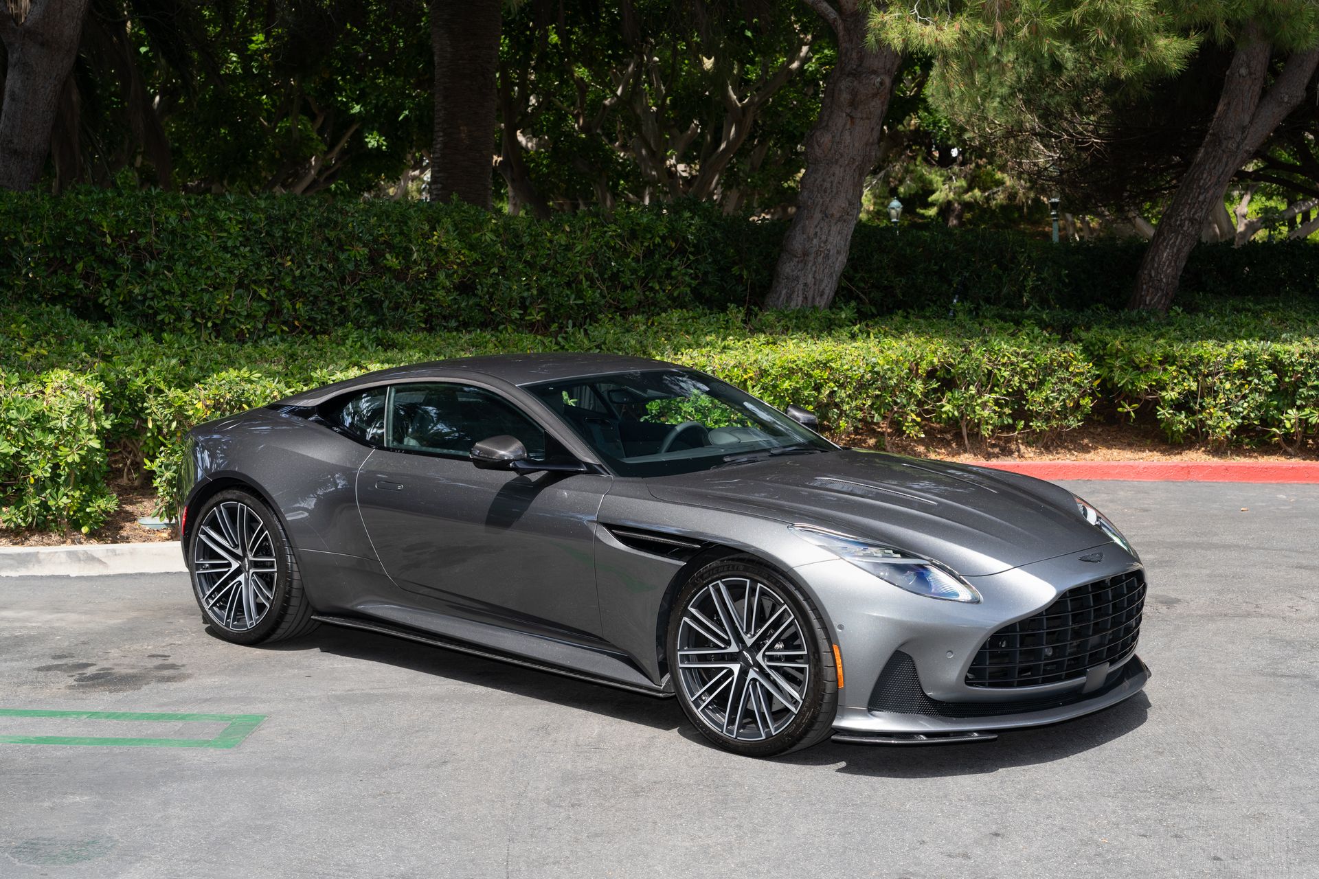 /2024 Aston-Martin DB12