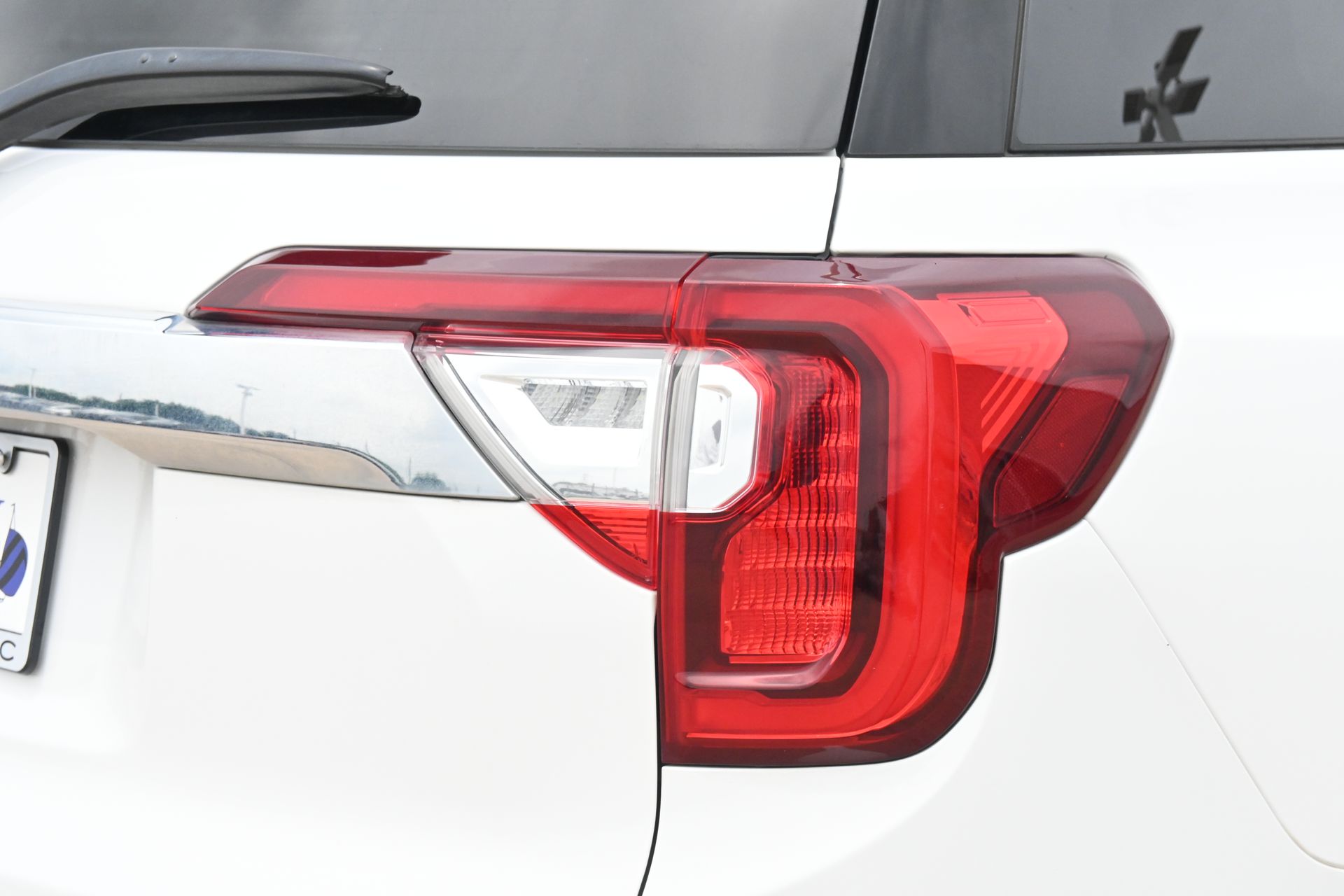 2023 GMC Acadia Denali White at Bayway Cadillac Southwest