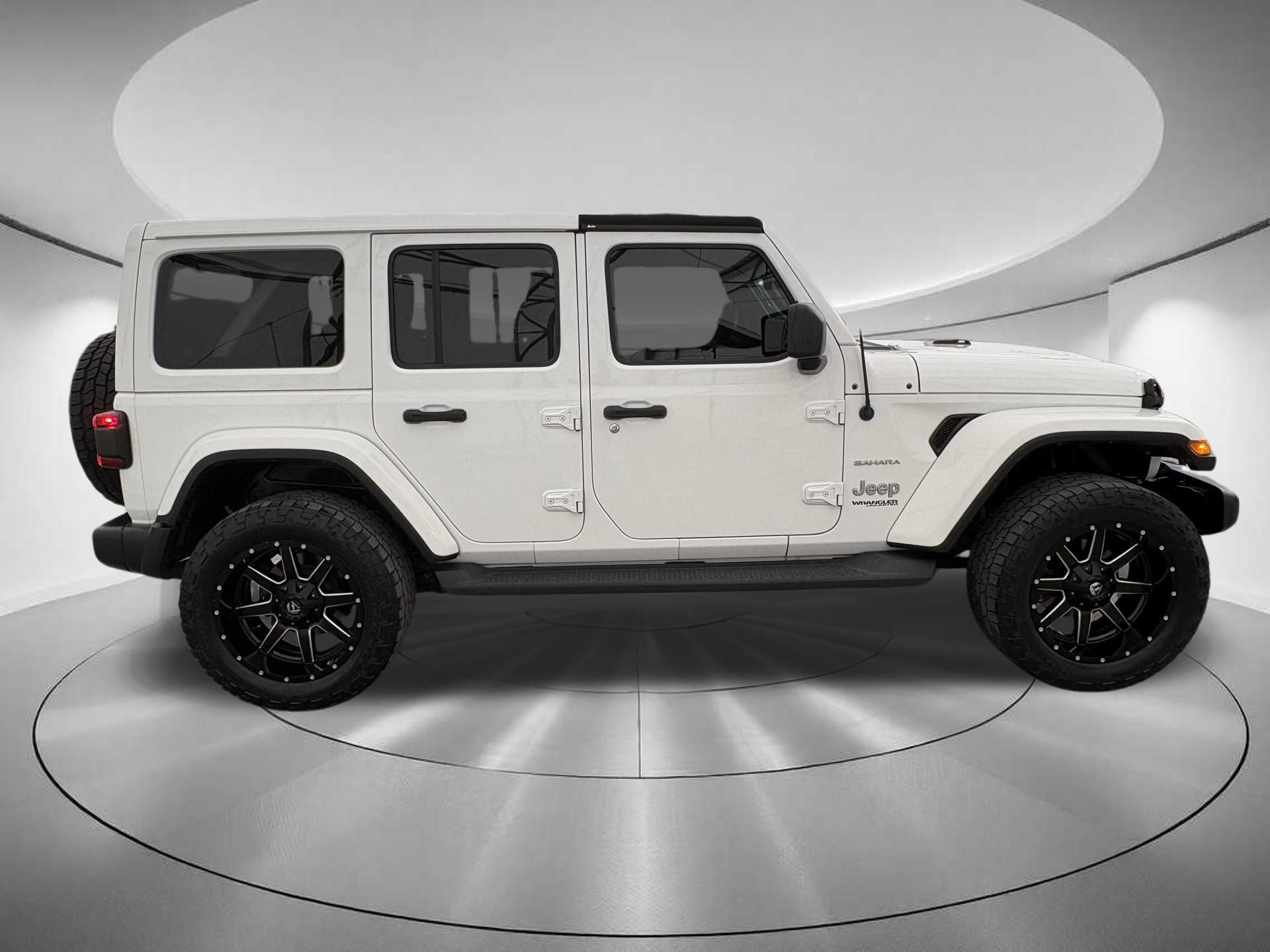 2020 Jeep Wrangler Unlimited Sahara 7