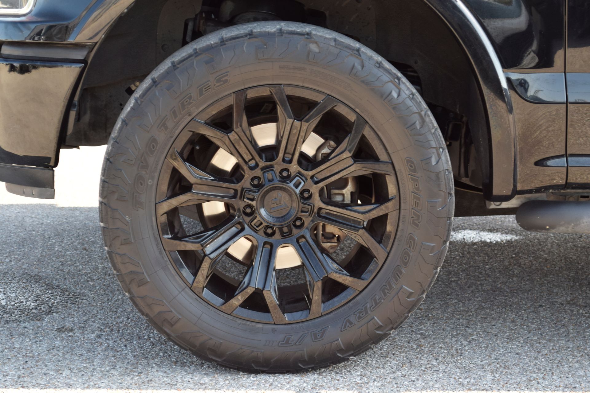 2018 Ford F-150 XLT Black at Autostrade