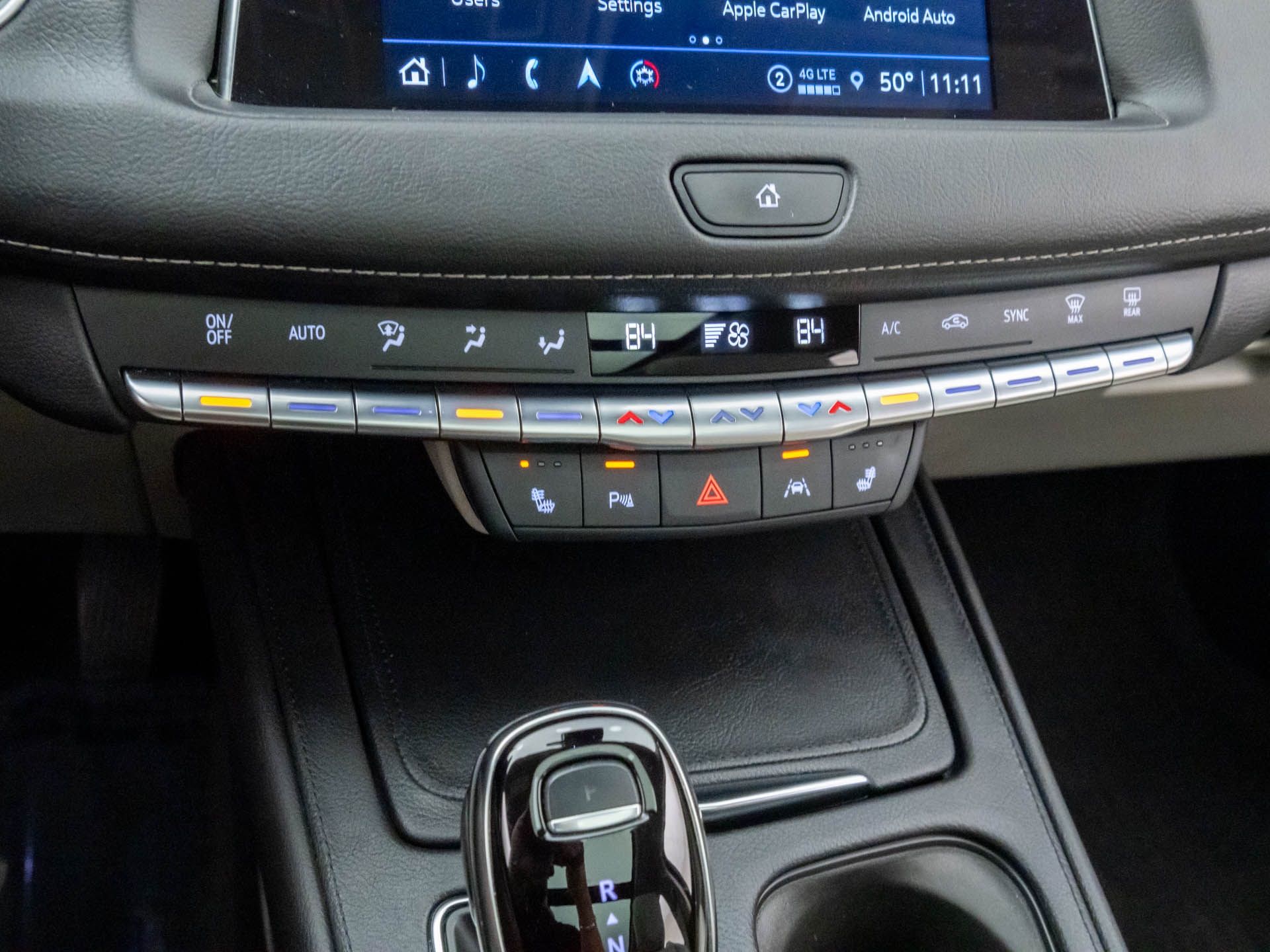 2022 Cadillac XT4 Luxury photo