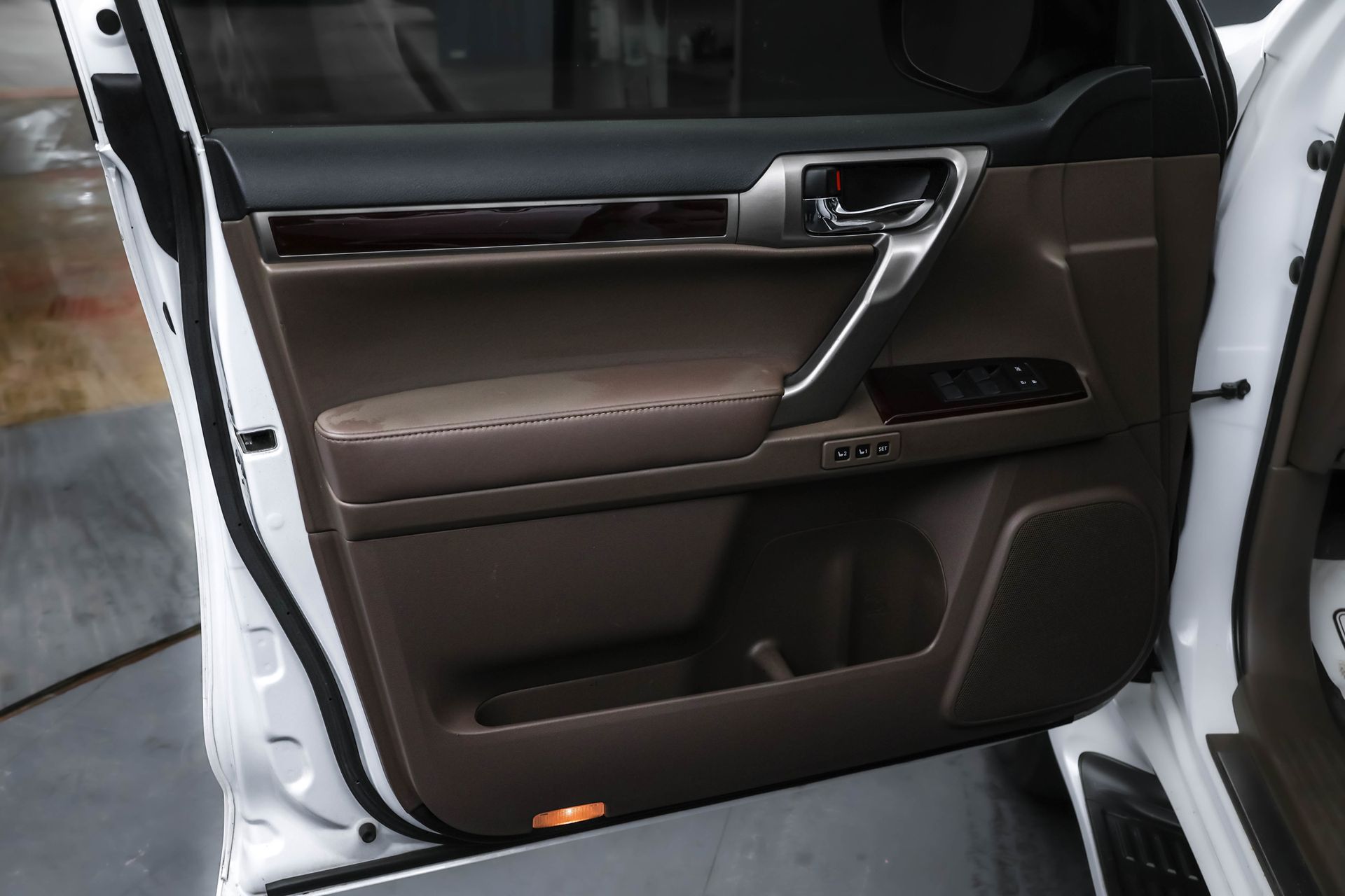 2018 LEXUS GX - Image 21