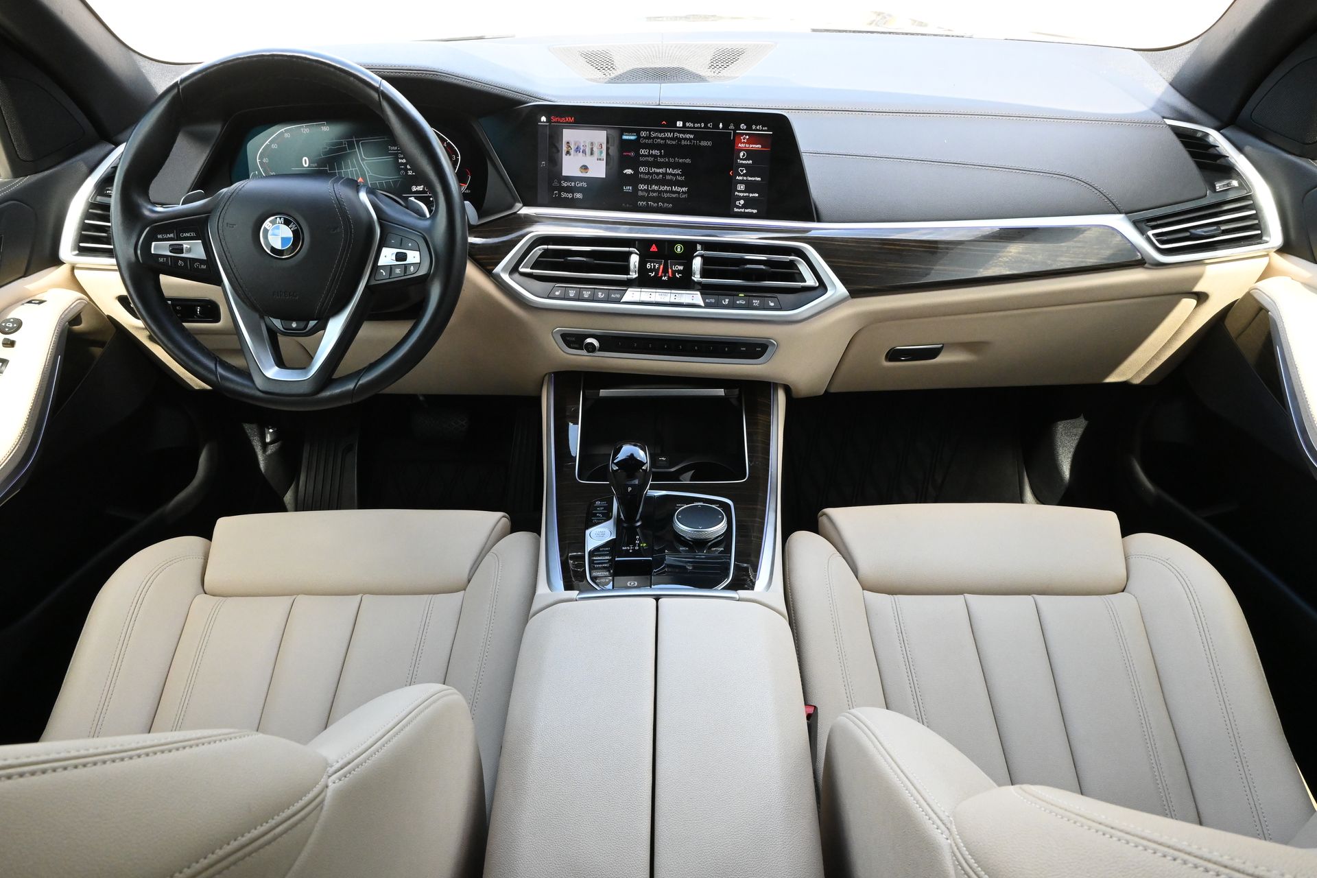 2020 BMW X5 sDrive40i Black at Ultimate Motorsports