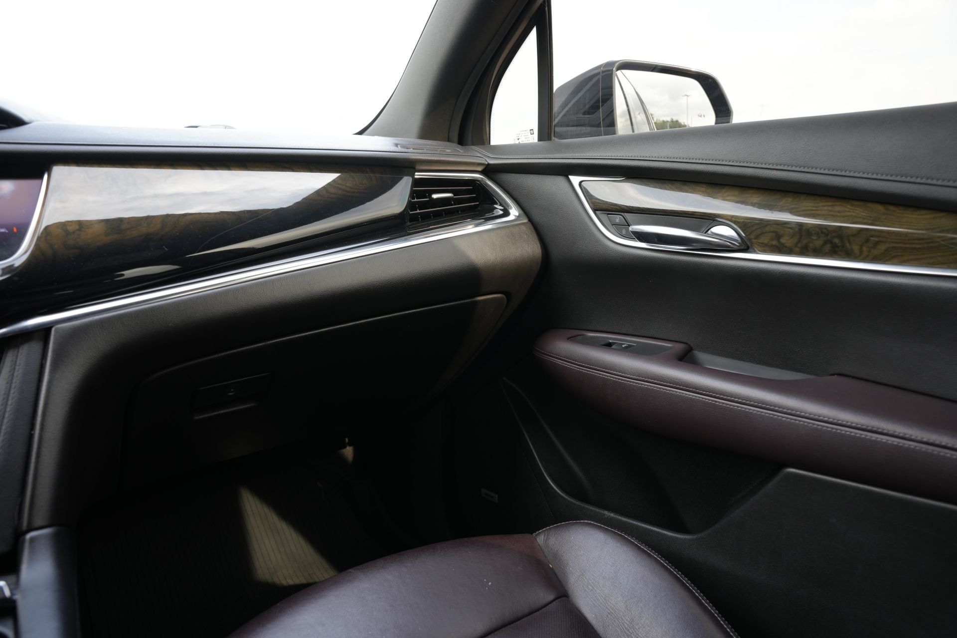 2020 Cadillac XT6 Premium Luxury Black at AutoSavvy Houston Northwest