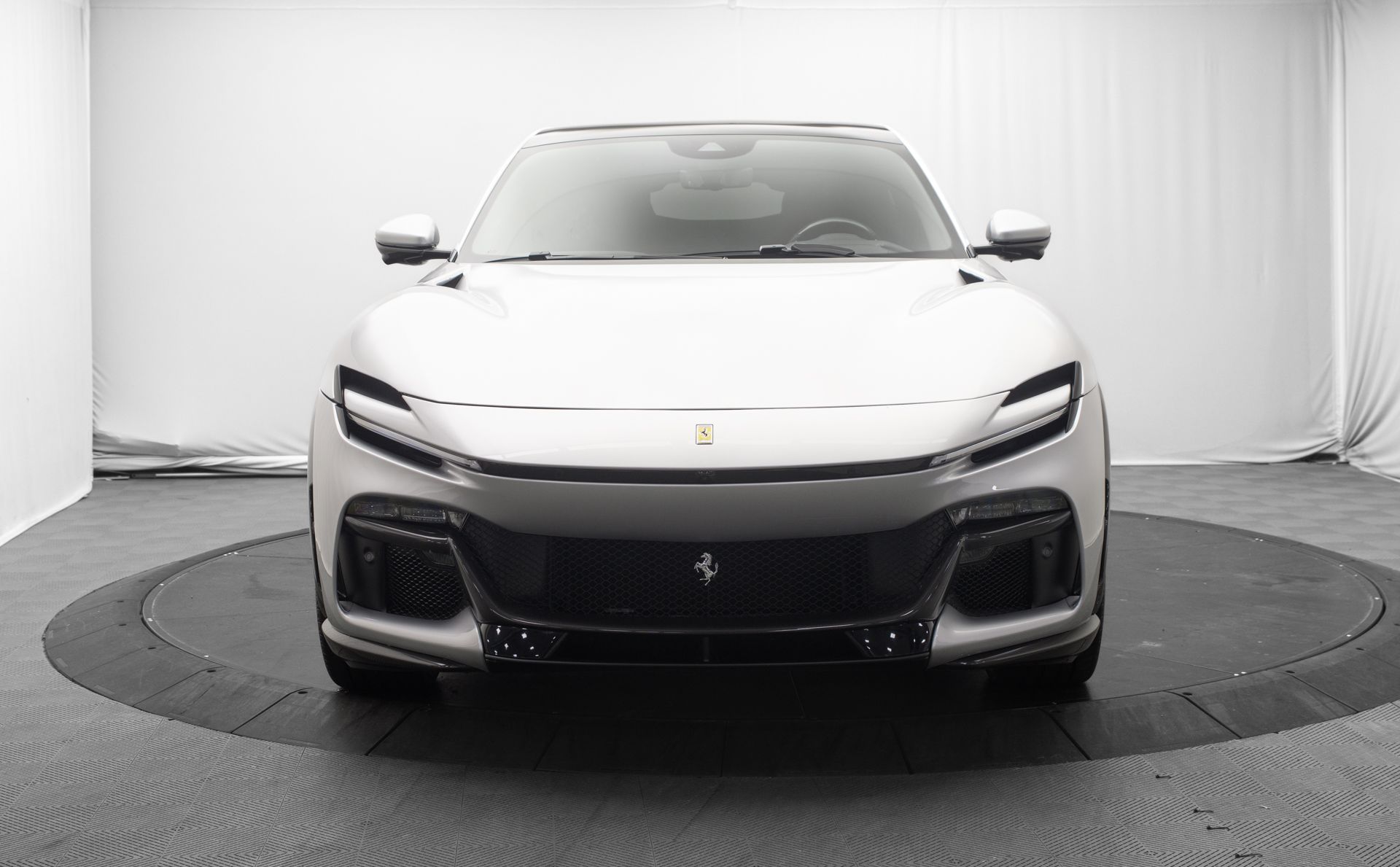 2025 Ferrari Purosangue Base - Photo 8