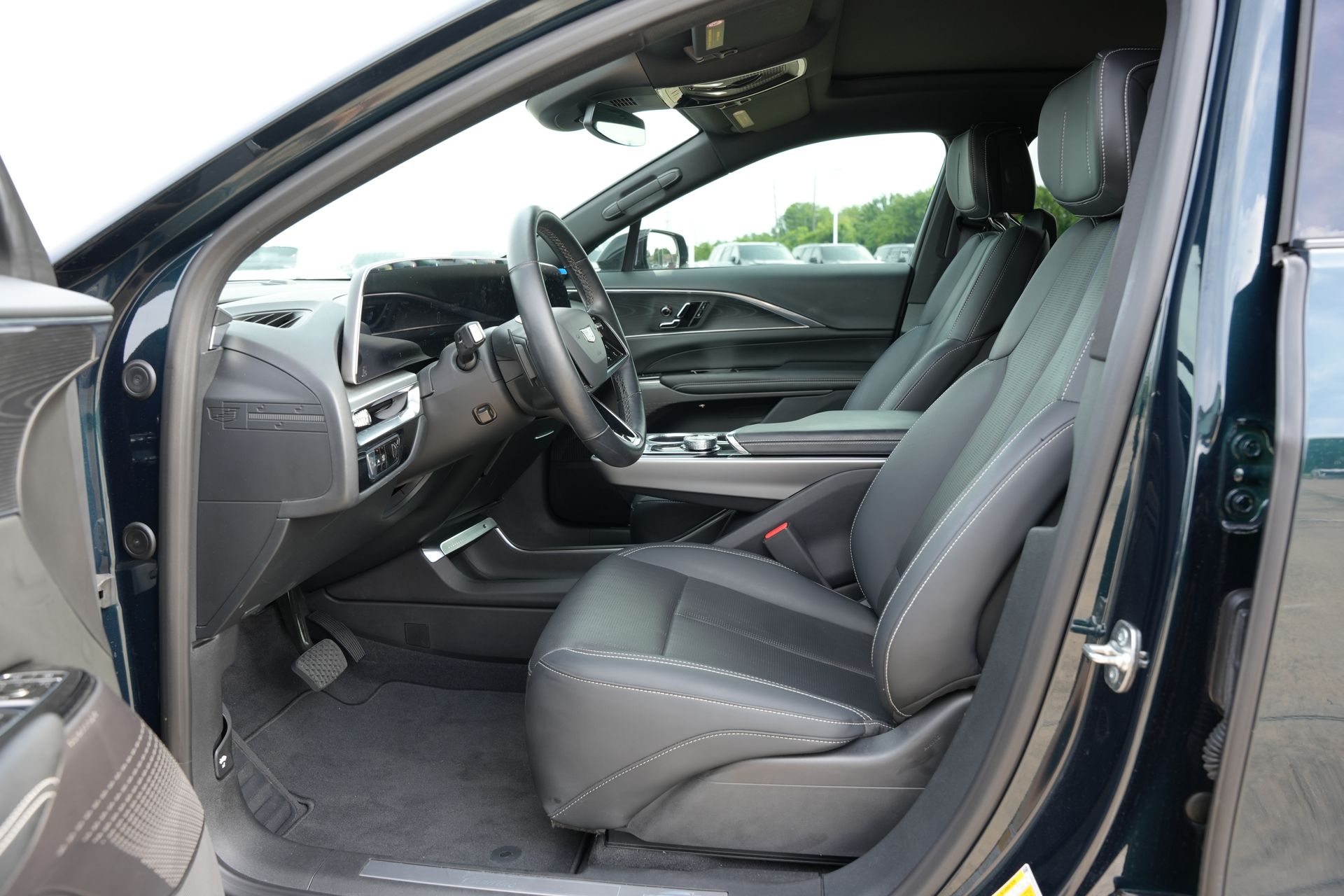 2024 Cadillac LYRIQ Luxury Green at Central Houston Nissan