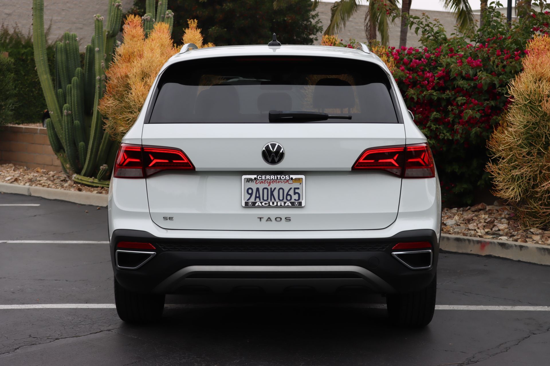 2022 Volkswagen Taos 1.5T SE photo