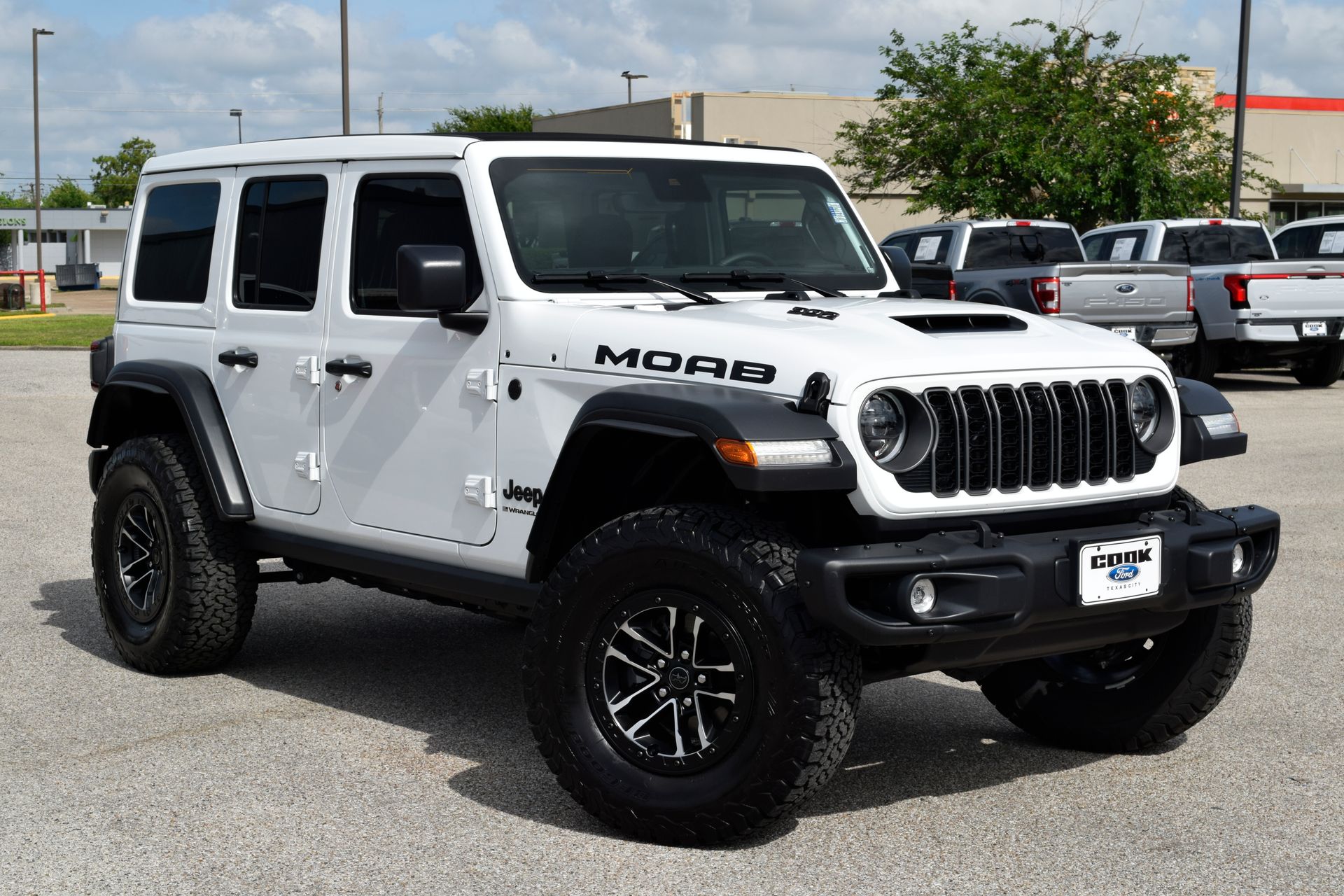 2026 Jeep Wrangler Moab 392 White/off-white at Texan Dodge Chrysler Jeep Ram