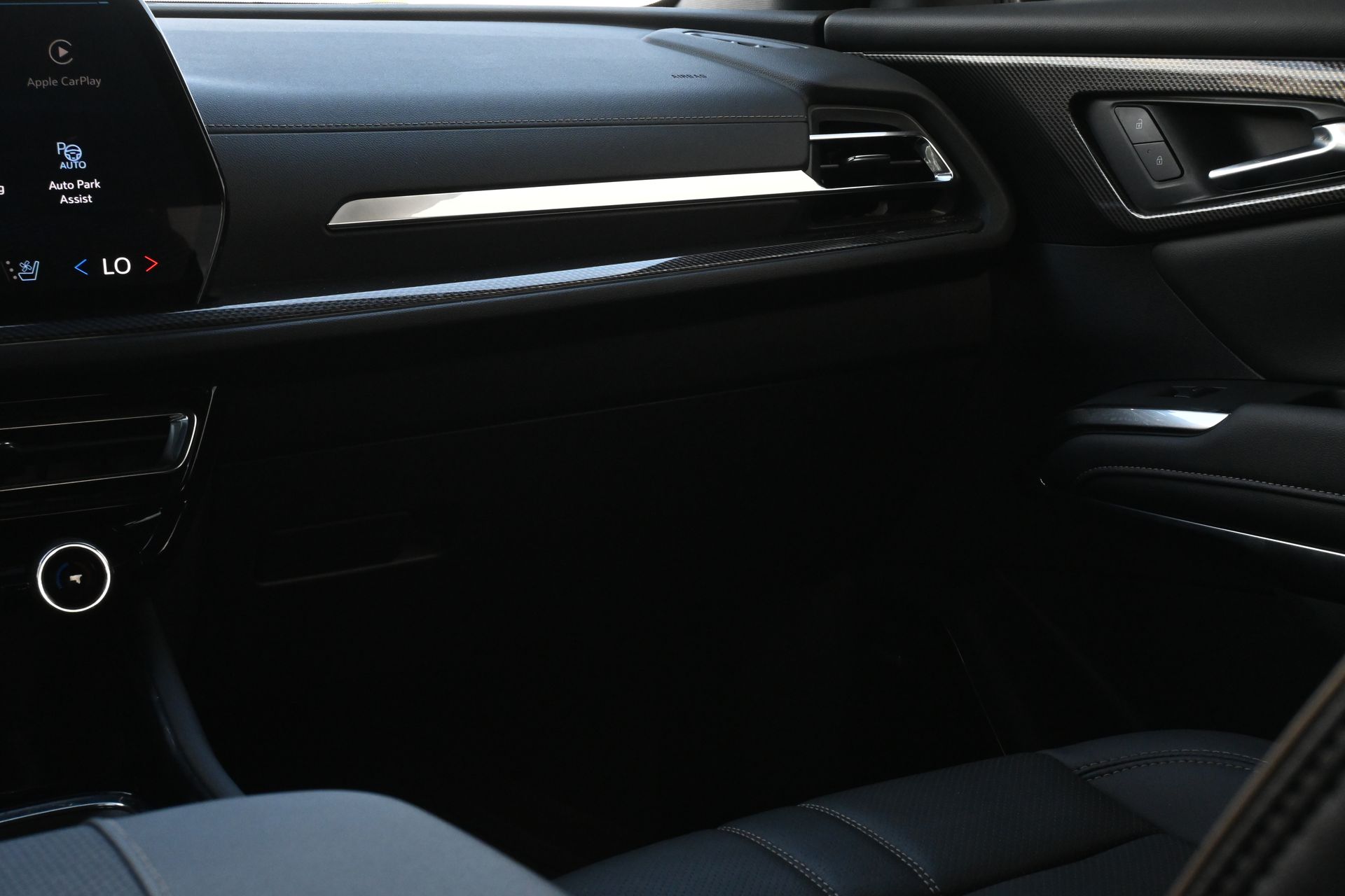 2025 Chevrolet Traverse High Country - 7