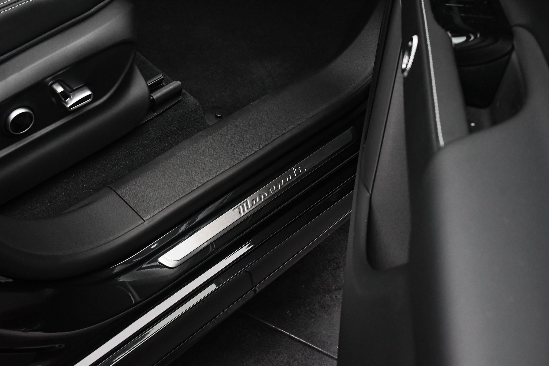 2025 Maserati Grecale MODENA - Photo 30