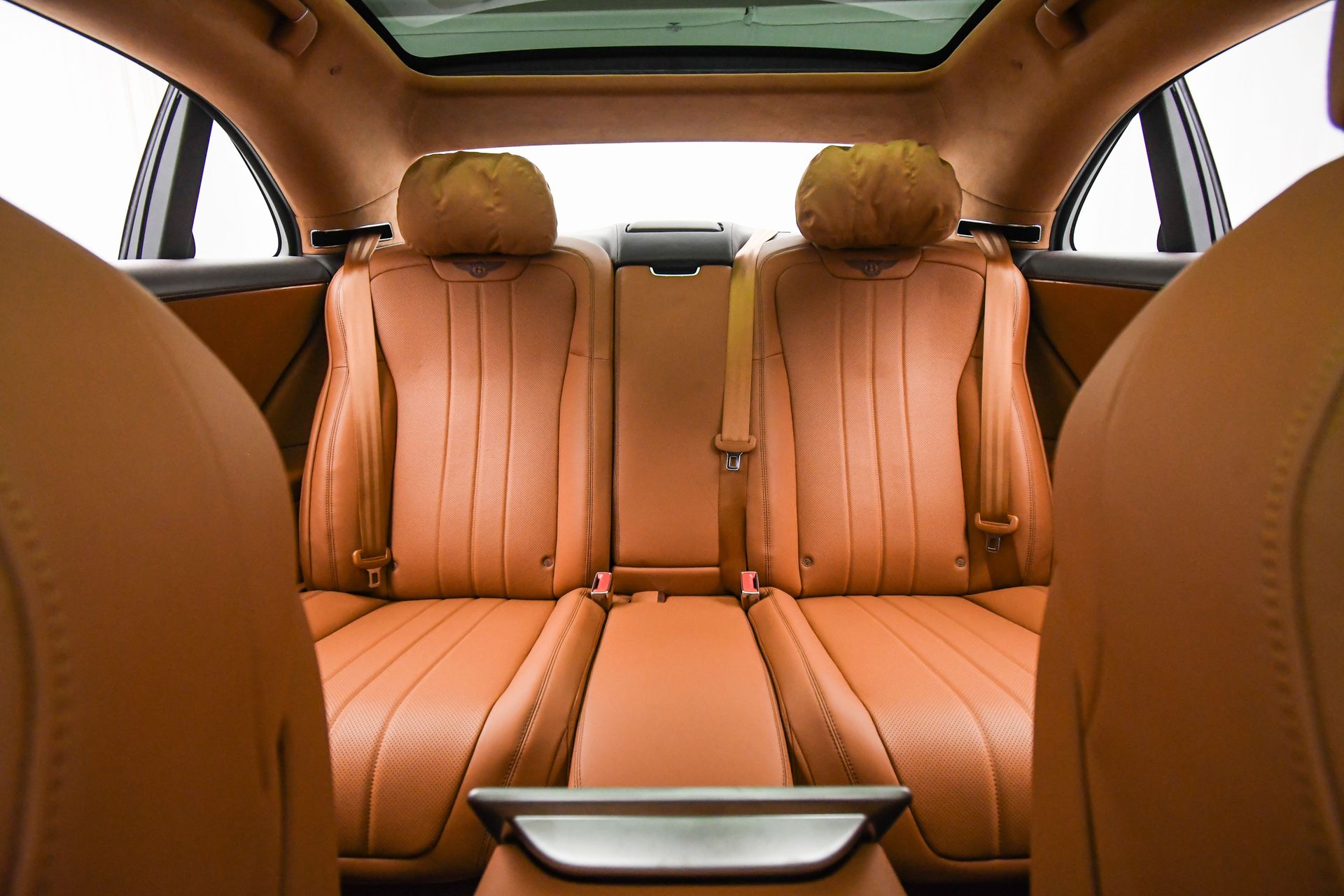 2026 Bentley Flying Spur - Photo 18