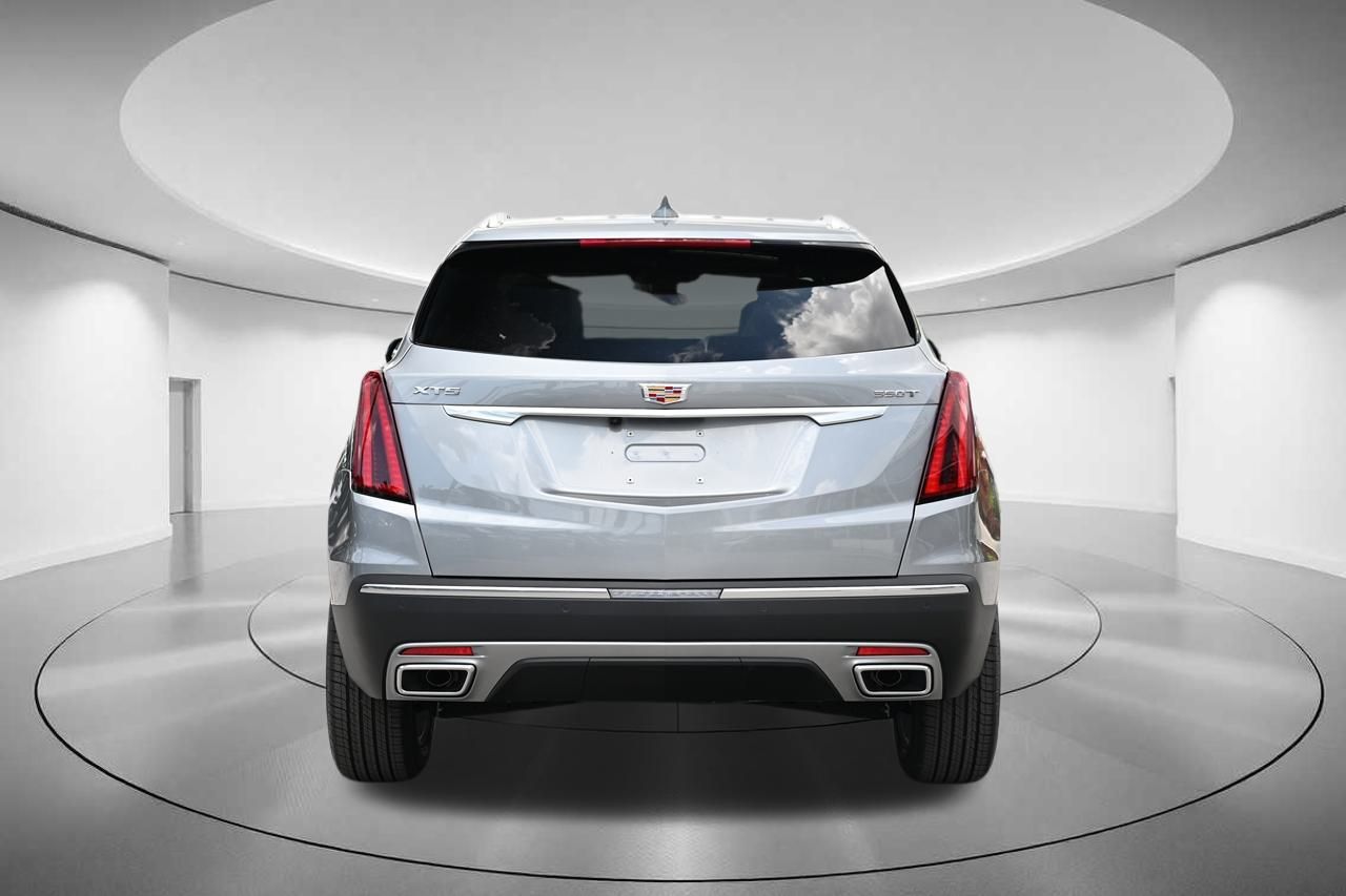 2024 Cadillac XT5 Premium Luxury 4