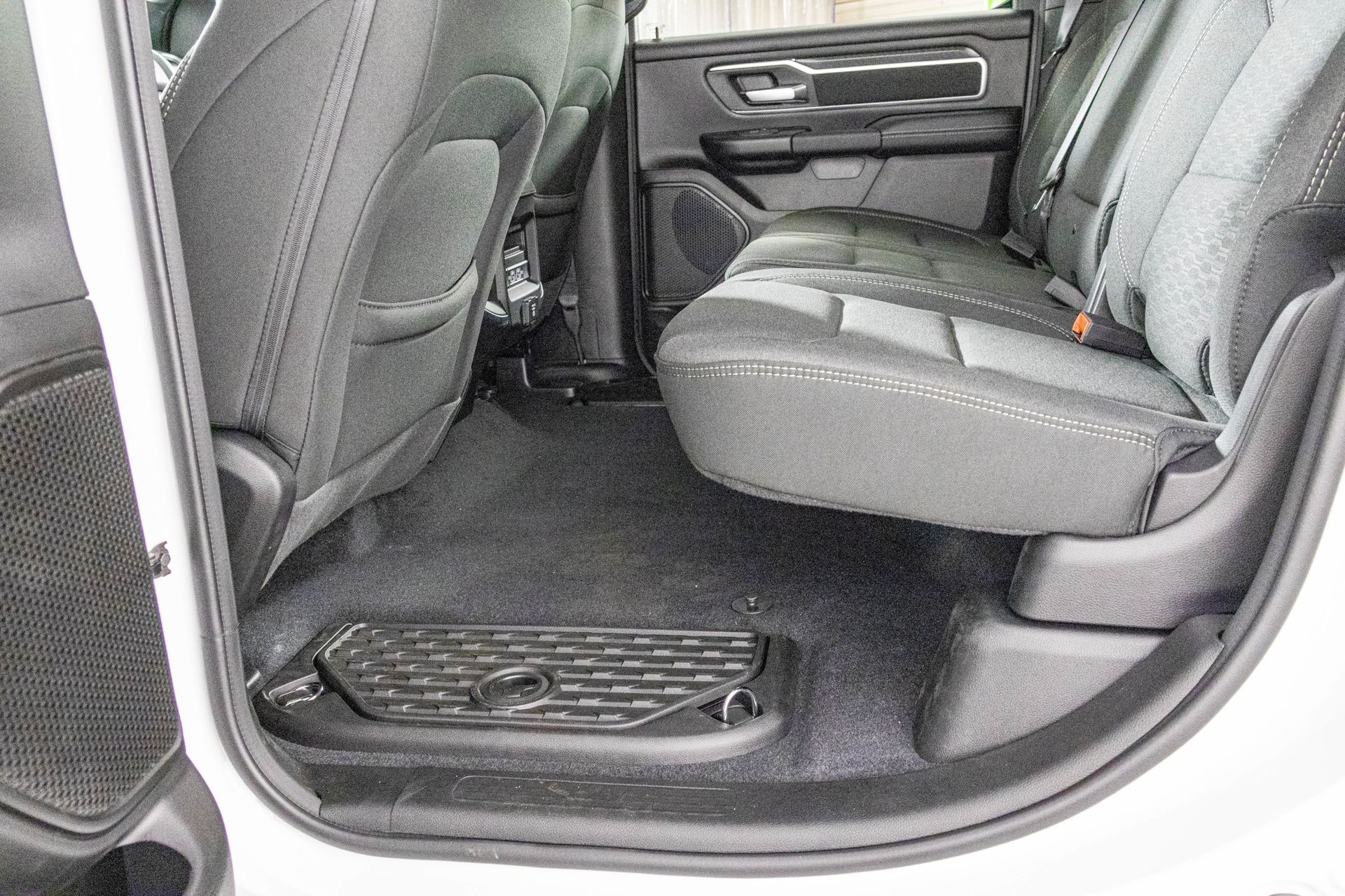 2026 RAM 1500 - Image 33