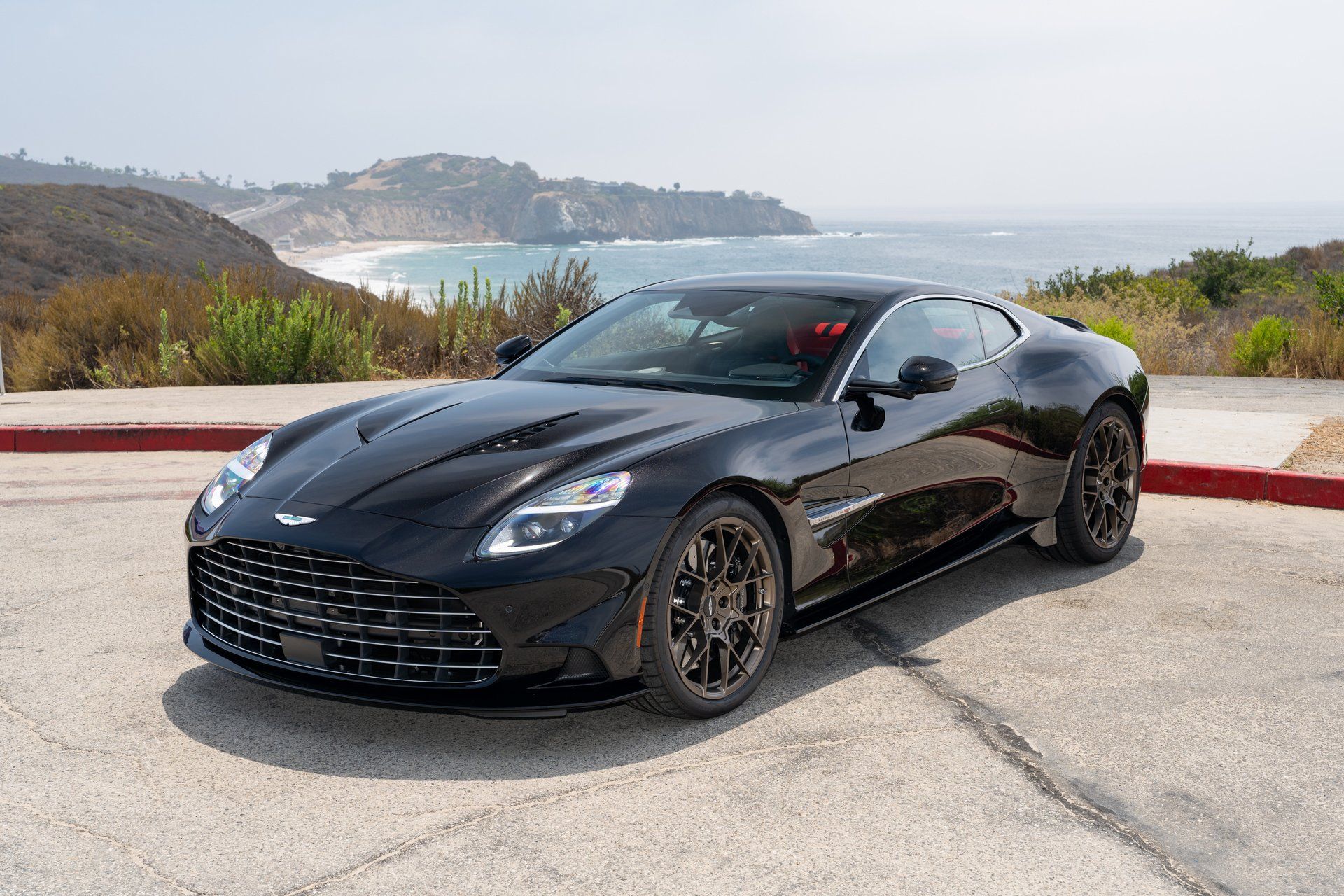2025 Aston Martin Vanquish Base - Photo 25