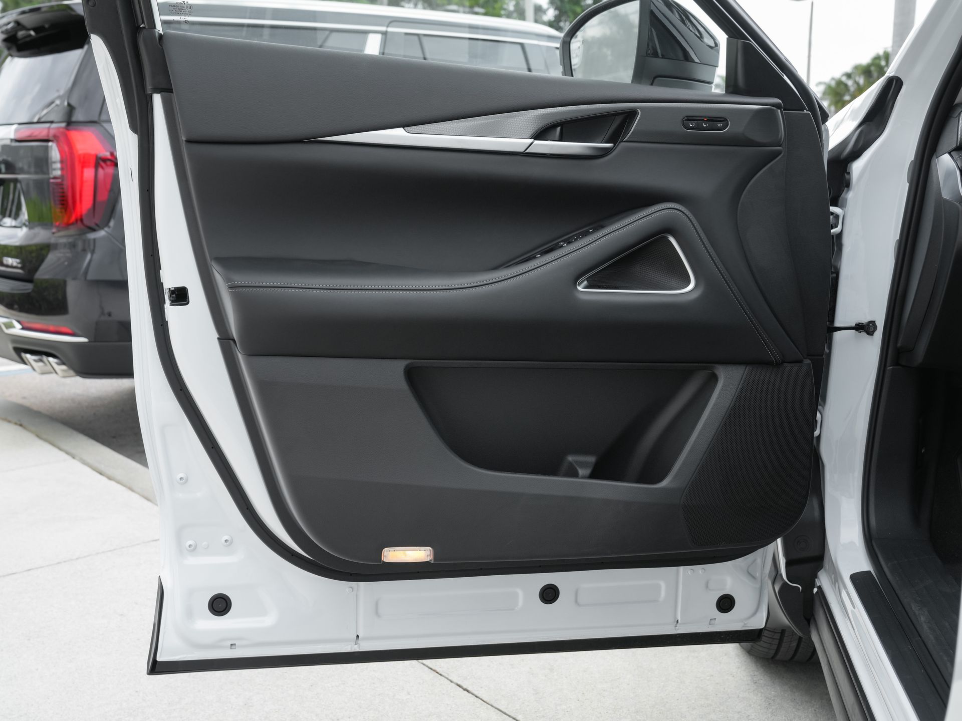 new 2027 INFINITI QX60 car, priced at $54,155